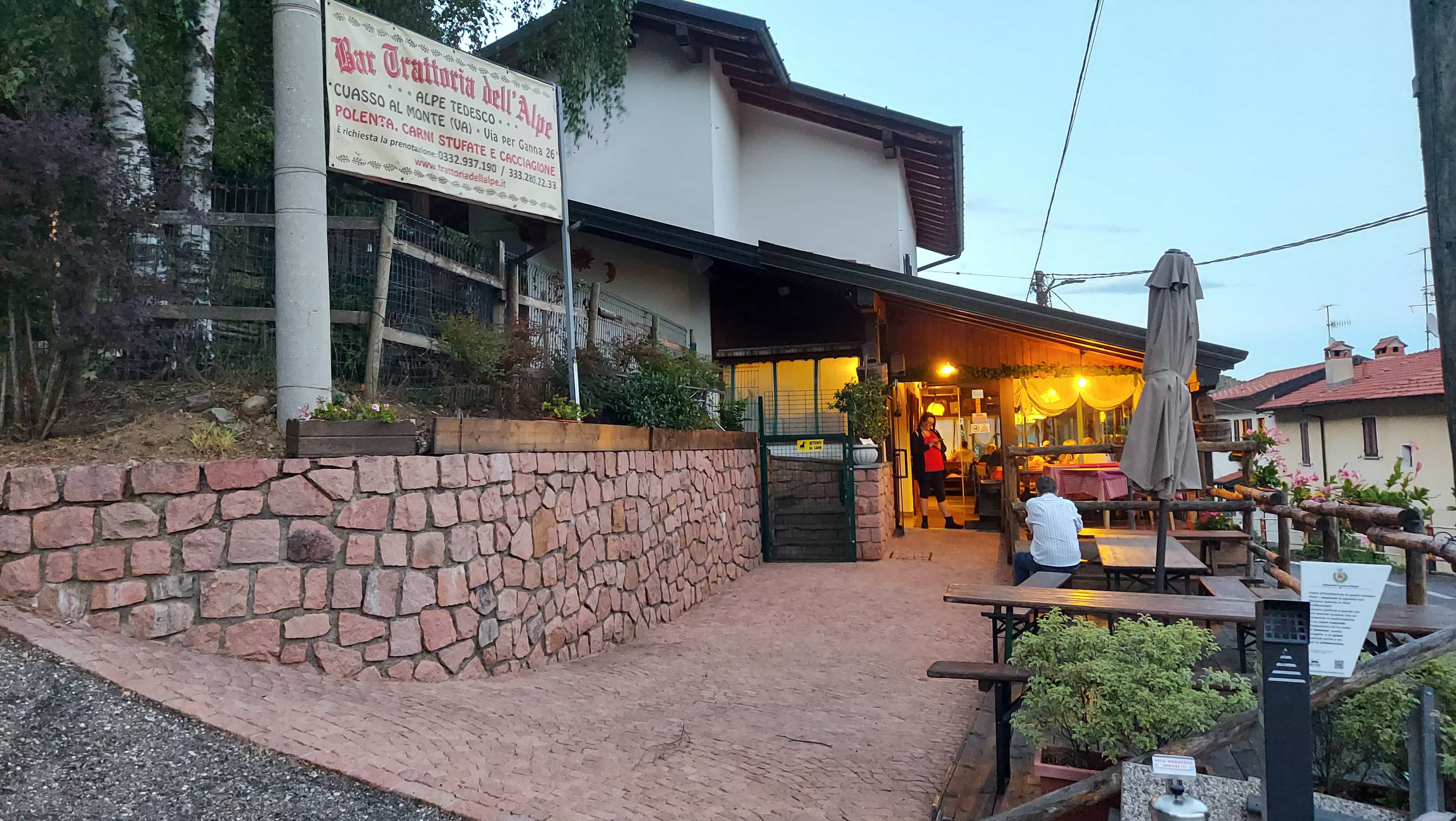 Immagine di copertina del ristorante Trattoria Dell'Alpe di Ballarini Alessandro