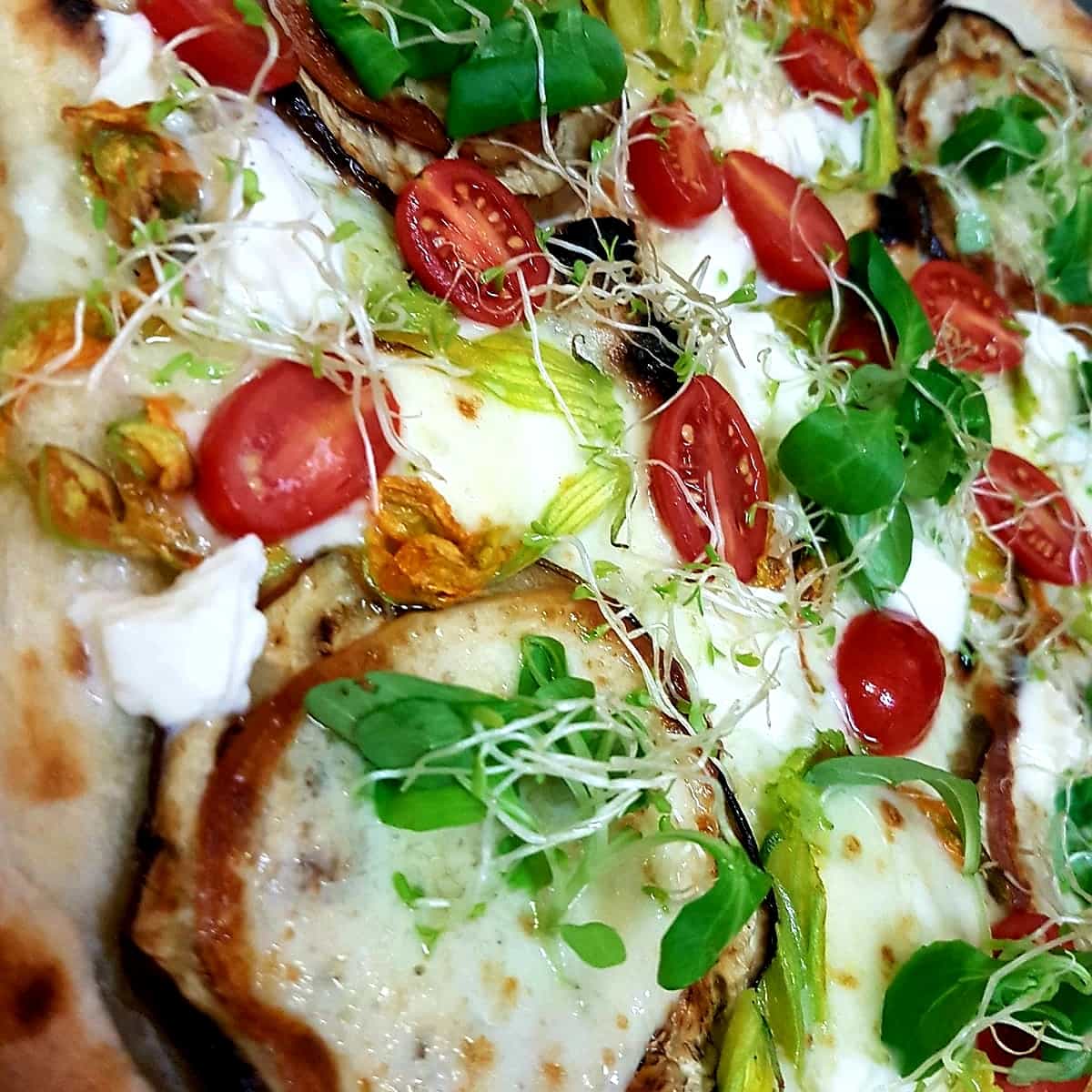 Immagine di copertina del ristorante Pizzeria Sole e Luna Cagliari