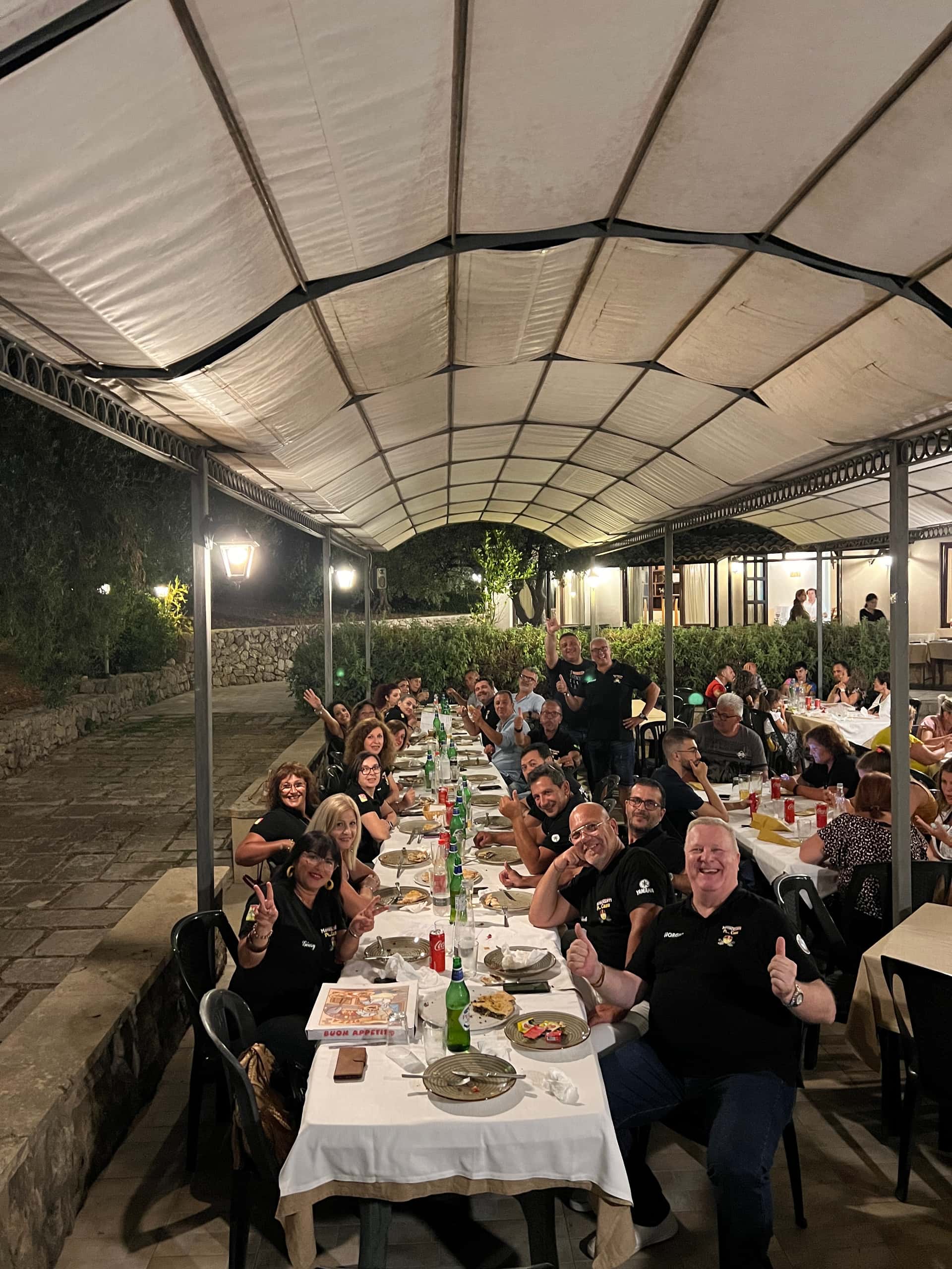 Pizzeria Pizzoleria Tuttumunnuepaisi - Ristorante a Sortino