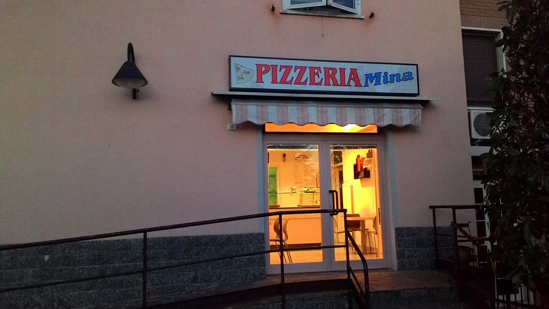 Bar Pizzeria Mina - Ristorante a Castiglione del Lago