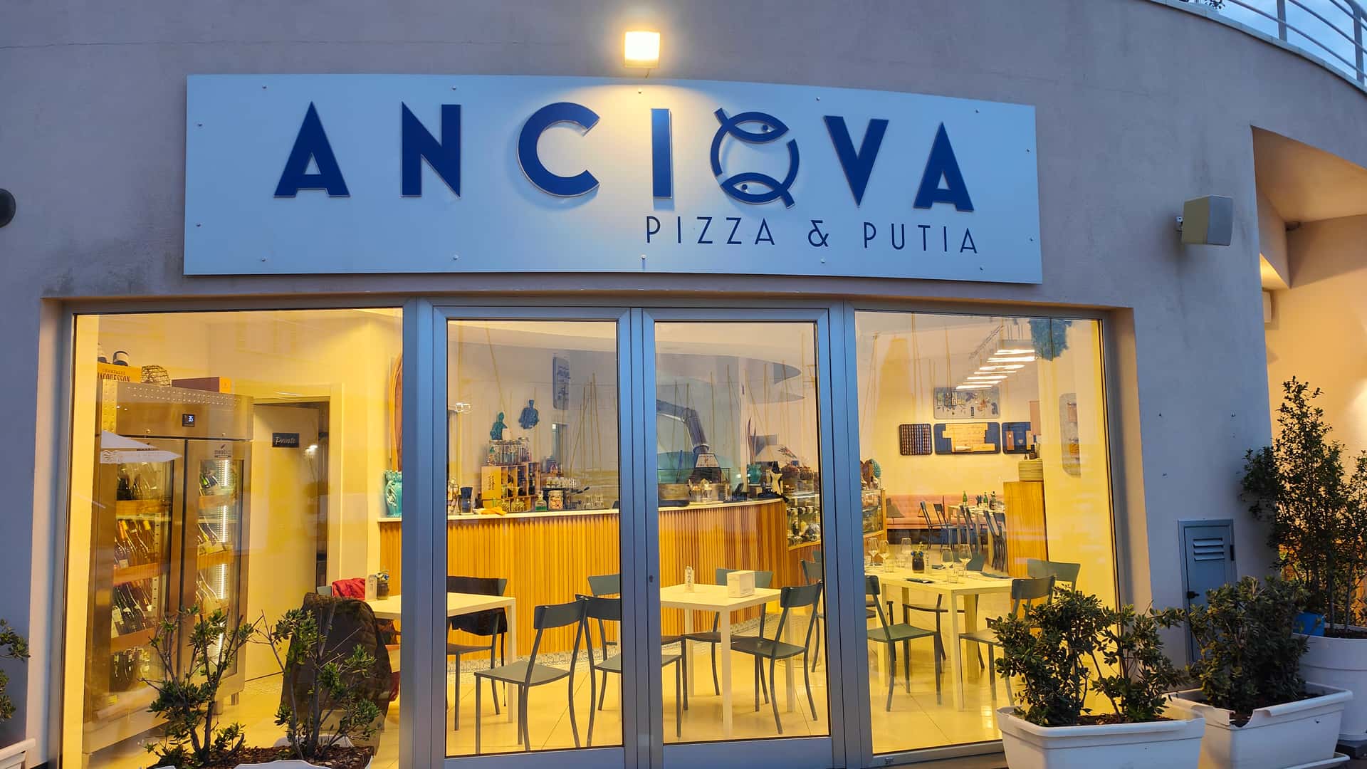 Anciova pizza &amp; putia - Ristorante a San Gregorio-bagnoli