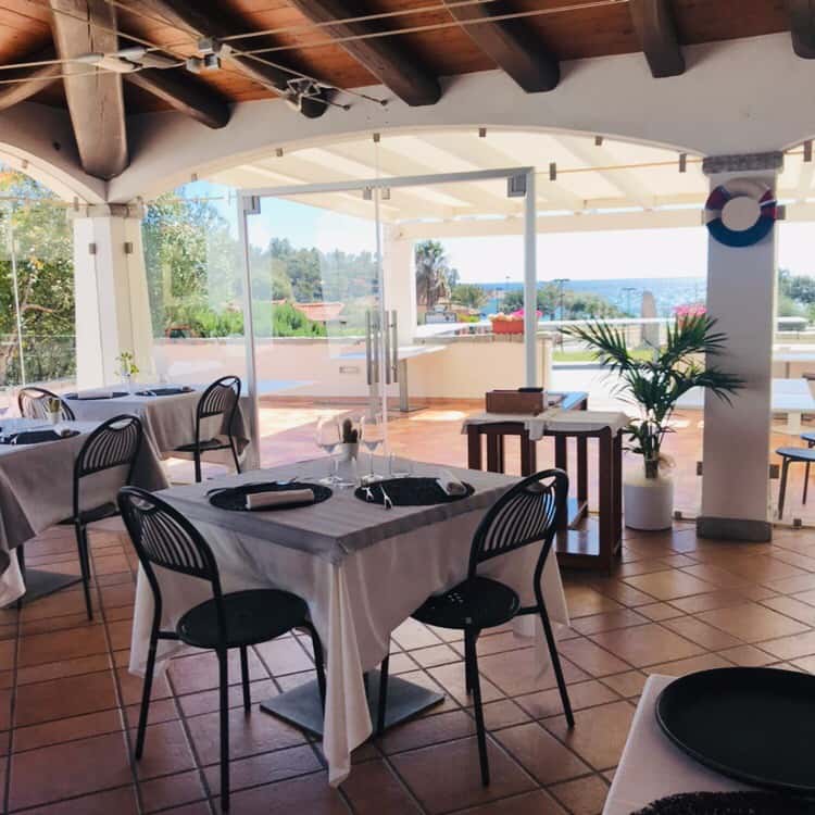Tholoi Restaurant and Pizzeria - Ristorante a Tortolì