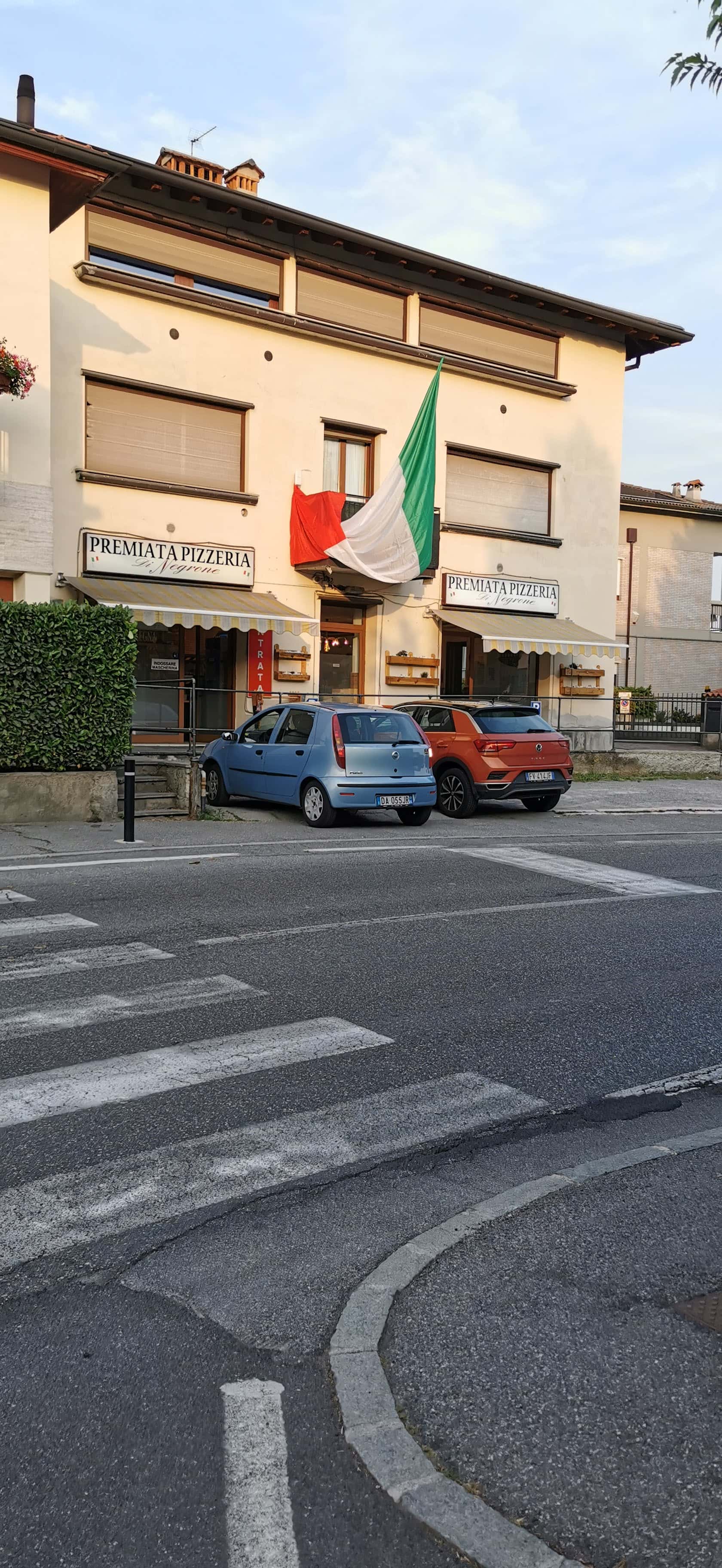 Premiata Pizzeria Di Negrone - Ristorante a Scanzorosciate