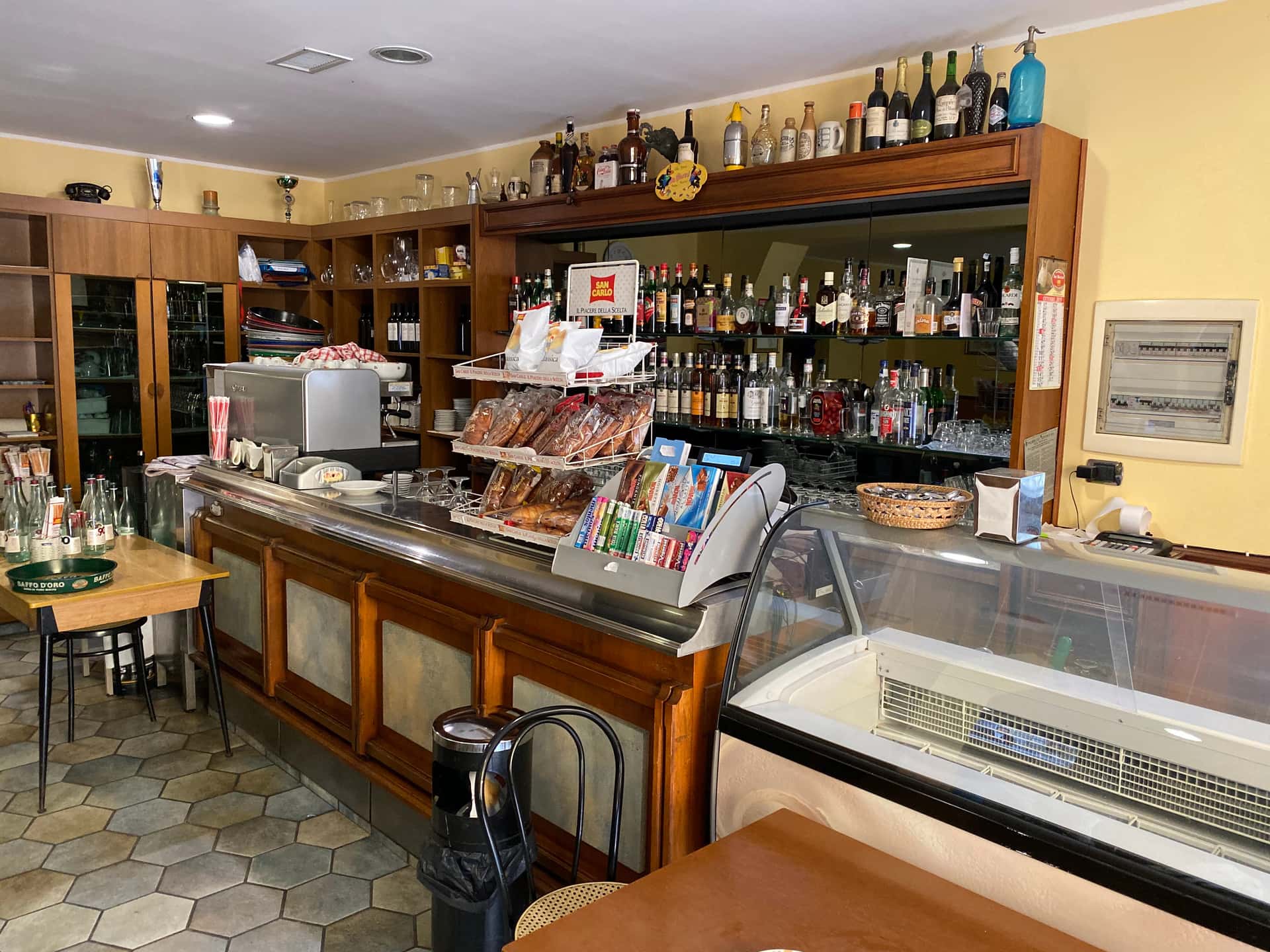 Albergo Ristorante Pizzeria " da Gianni " - Ristorante a Ottone
