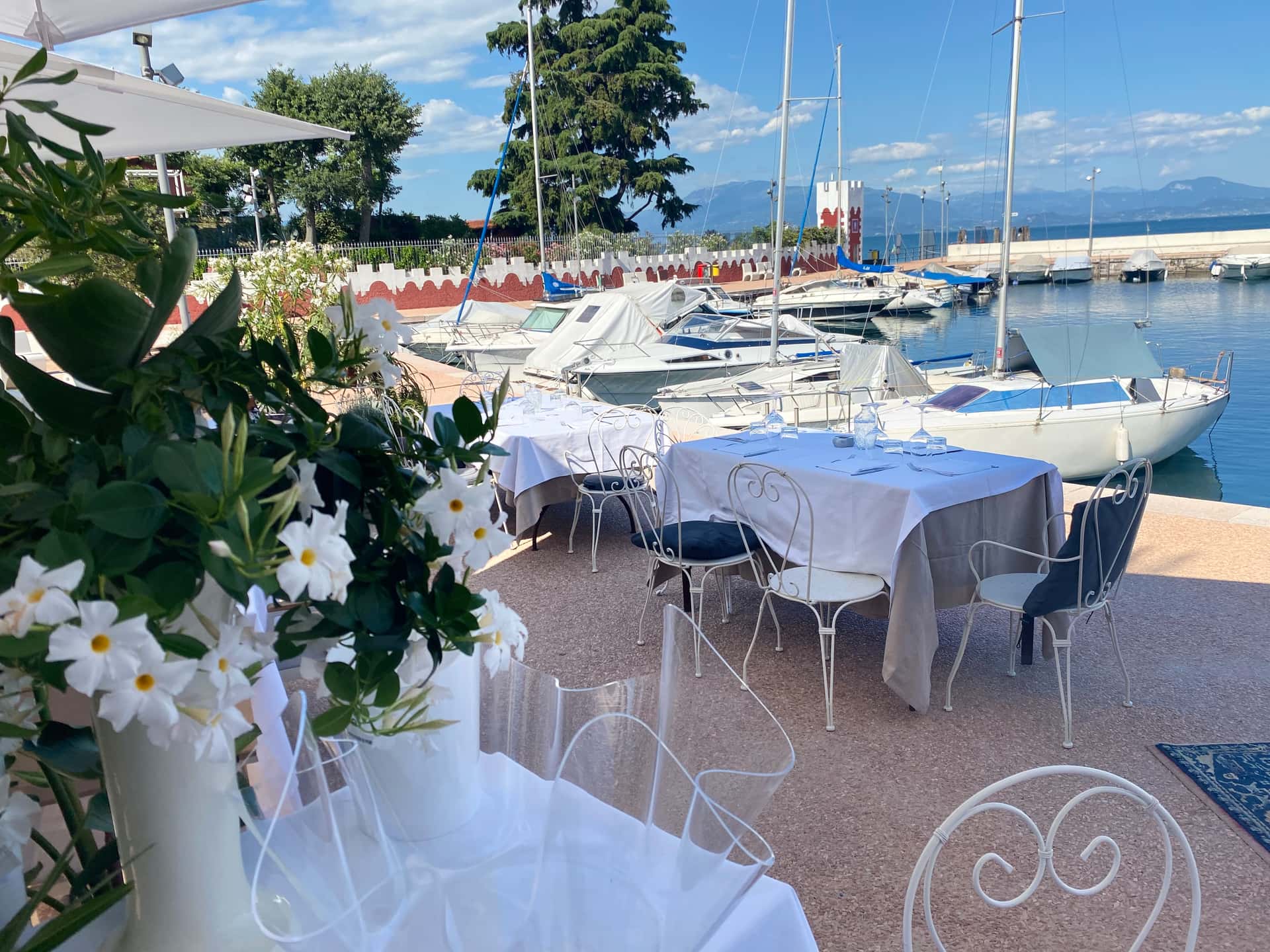 Bistrot Lago Garuti - Ristorante a Padenghe Sul Garda