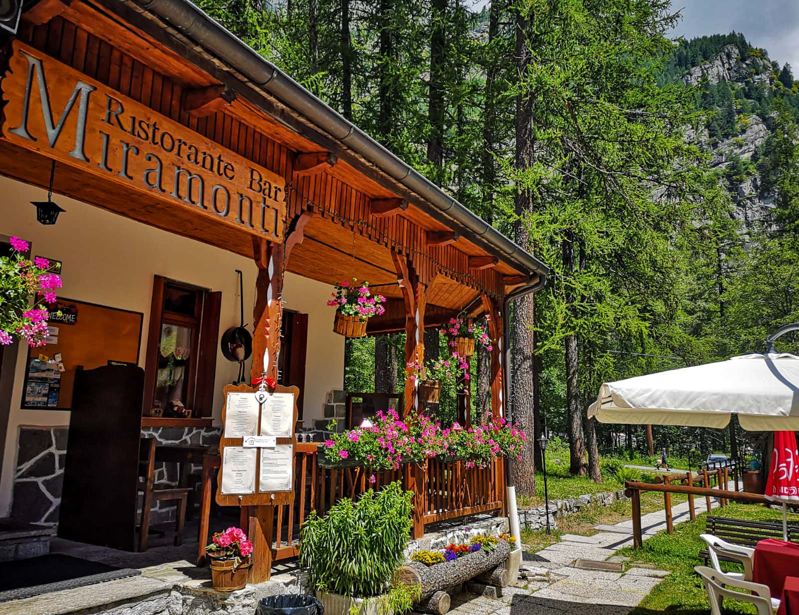 Restaurant Bar Miramonti - Ristorante a Macugnaga