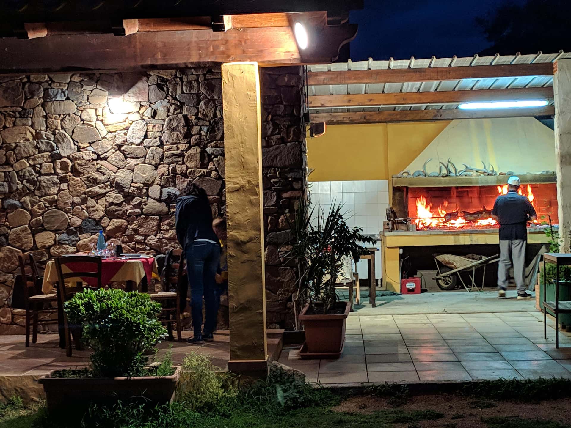 Agriturismo S&rsquo;Acqua Callenti - Ristorante a Castiadas