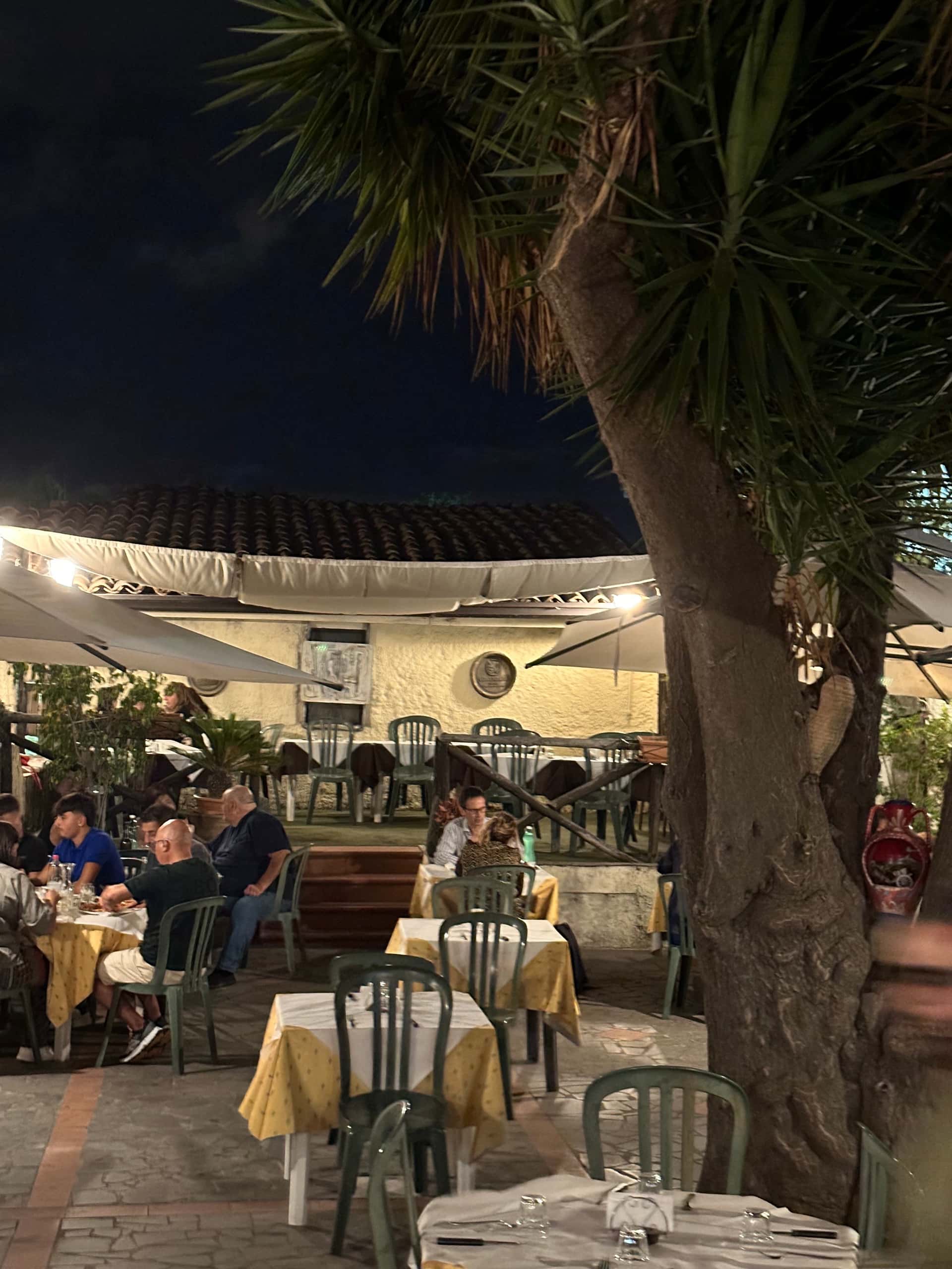 L'Oleandro Trattoria Pizzeria - Ristorante a Tremestieri Etneo