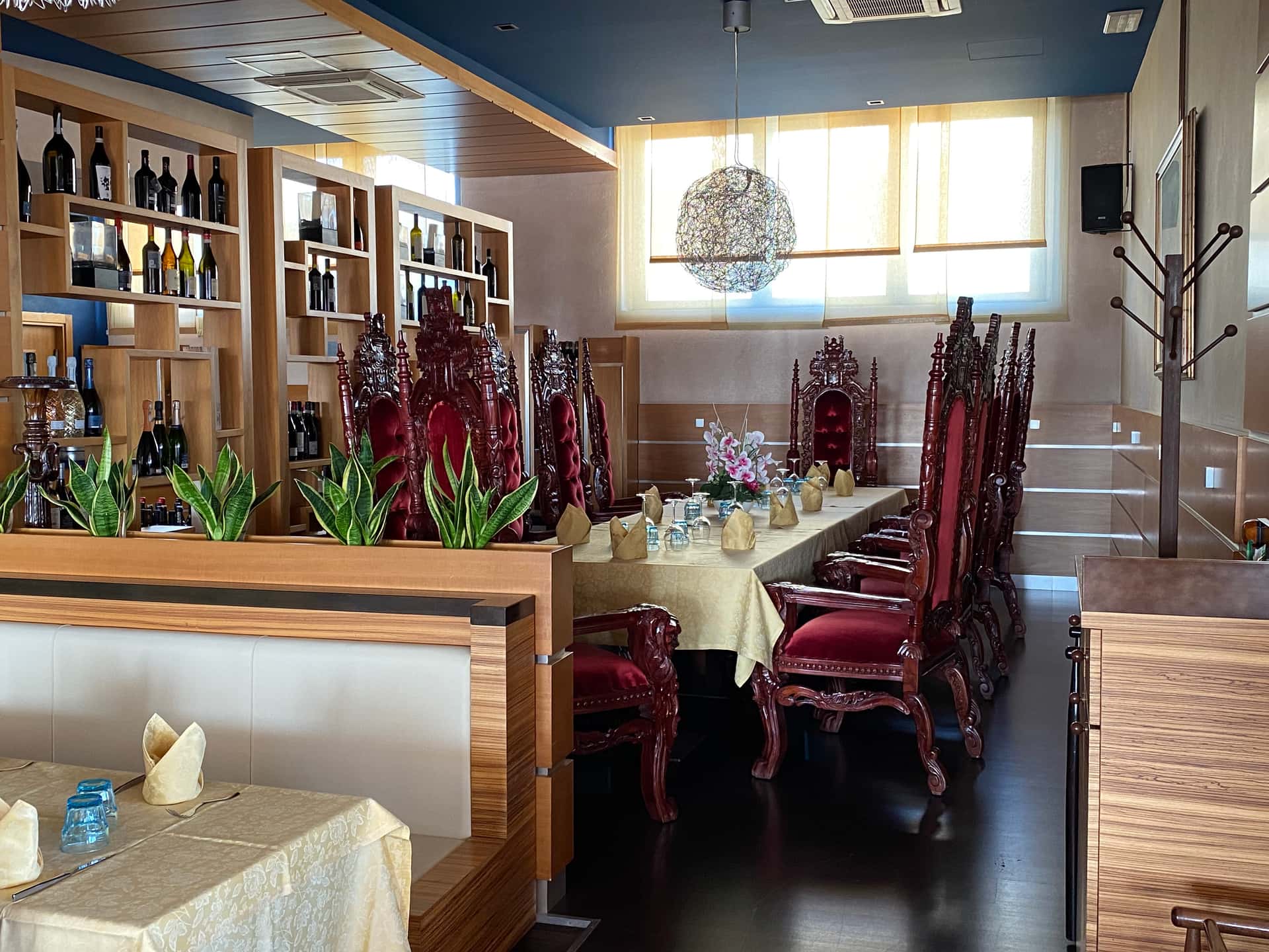 Ristorante di Cucina Italiana e Orientale Buon Prezzo a Osio - Mare Profondo - Ristorante a Osio Sopra