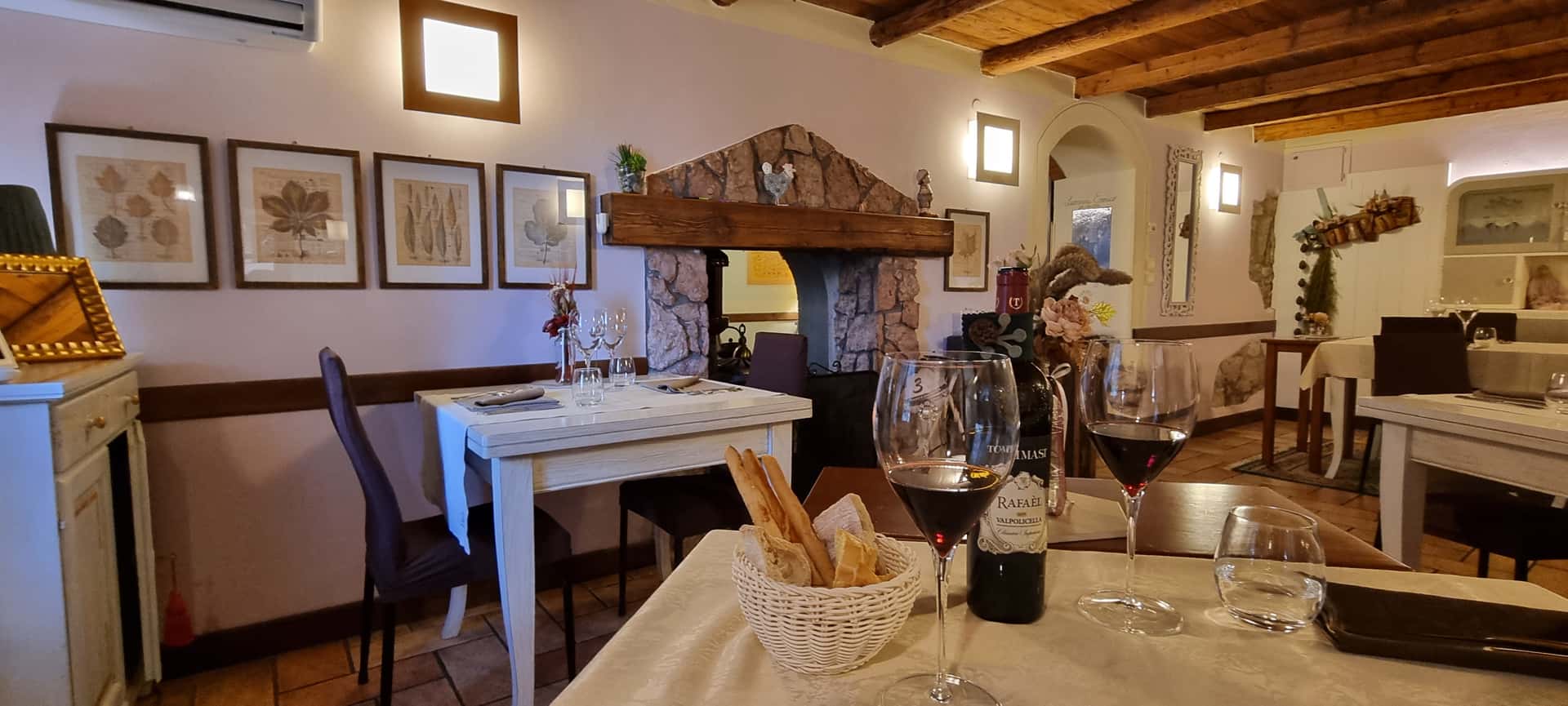 Trattoria Lavarini Sas Di Lavarini Mara &amp; C. - Ristorante a Lughezzano