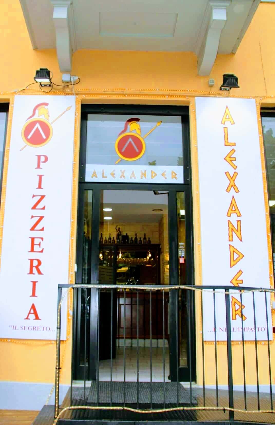 ALEXANDER PIZZERIA ***** - Ristorante a Piossasco