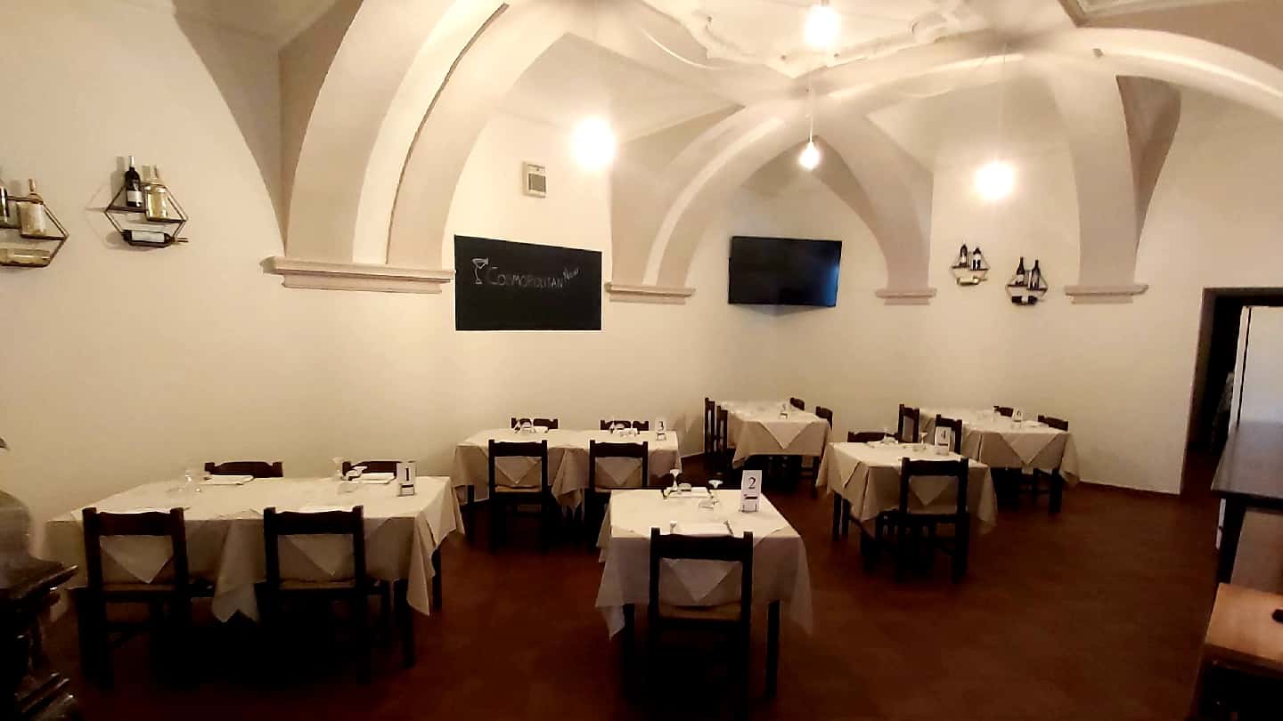 Ristorante Pizzeria Cosmopolitan di Sacco Carmen - Ristorante a Centallo