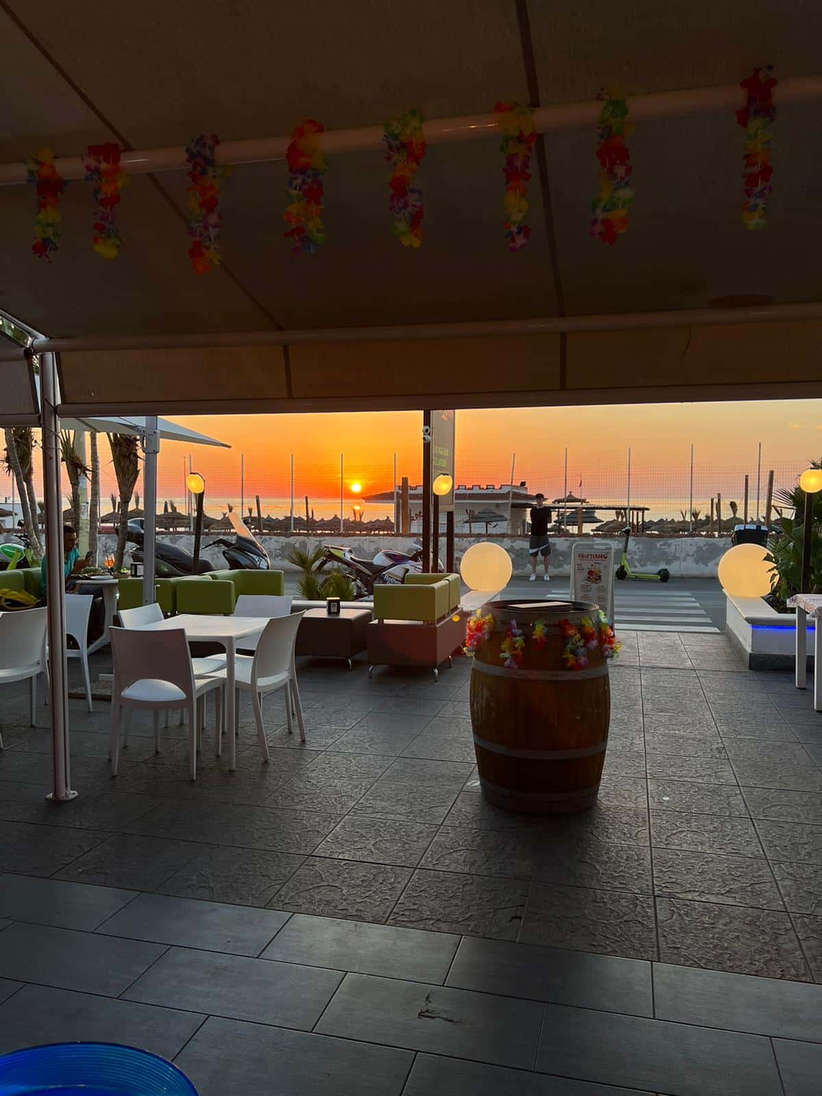 Tropicana Ristorante di pesce- Lounge Bar &euro;&euro; - Ristorante a Isola delle Femmine