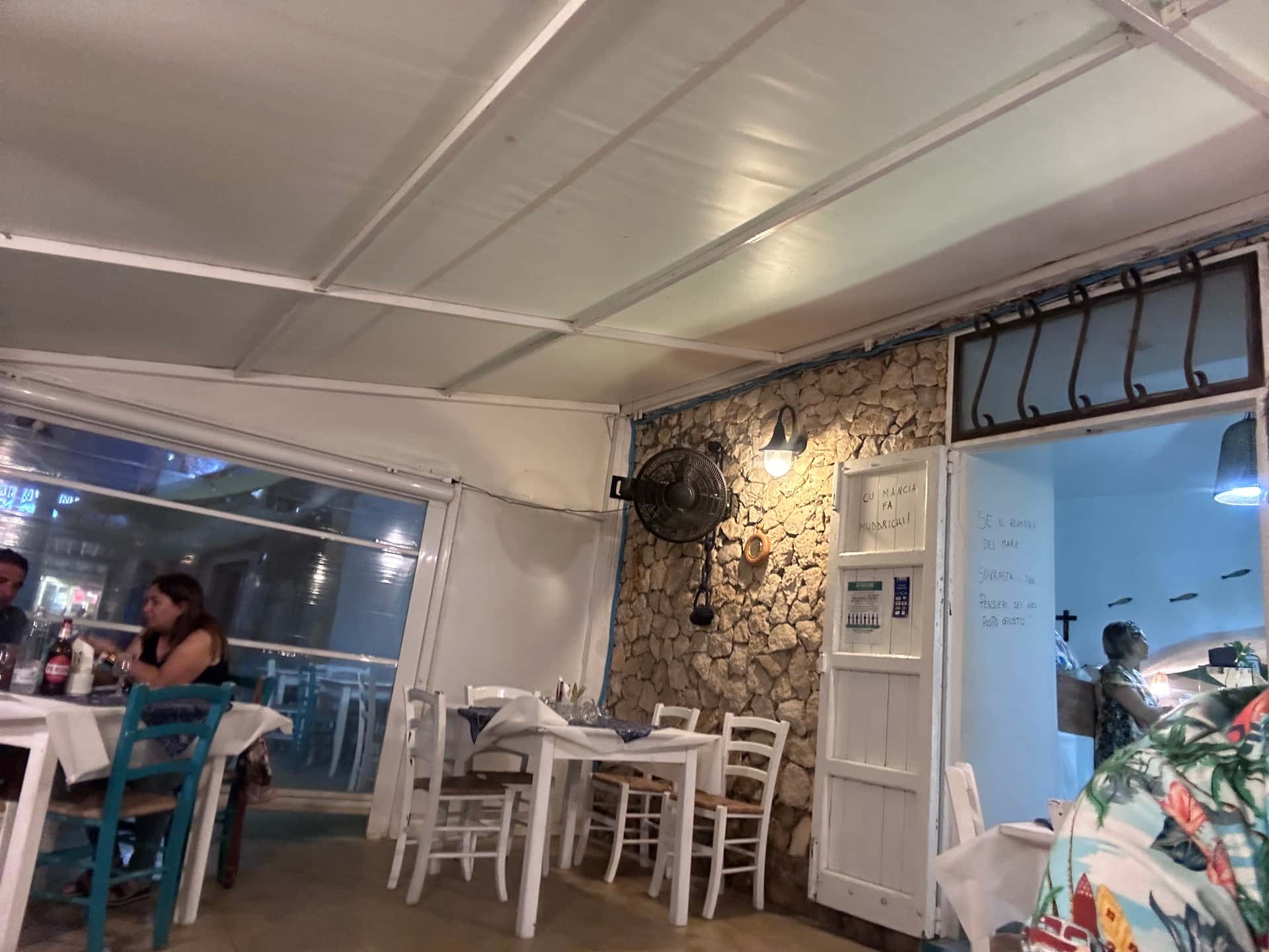 Naviglio Trattoria Pizzeria - Ristorante a Lampedusa e Linosa