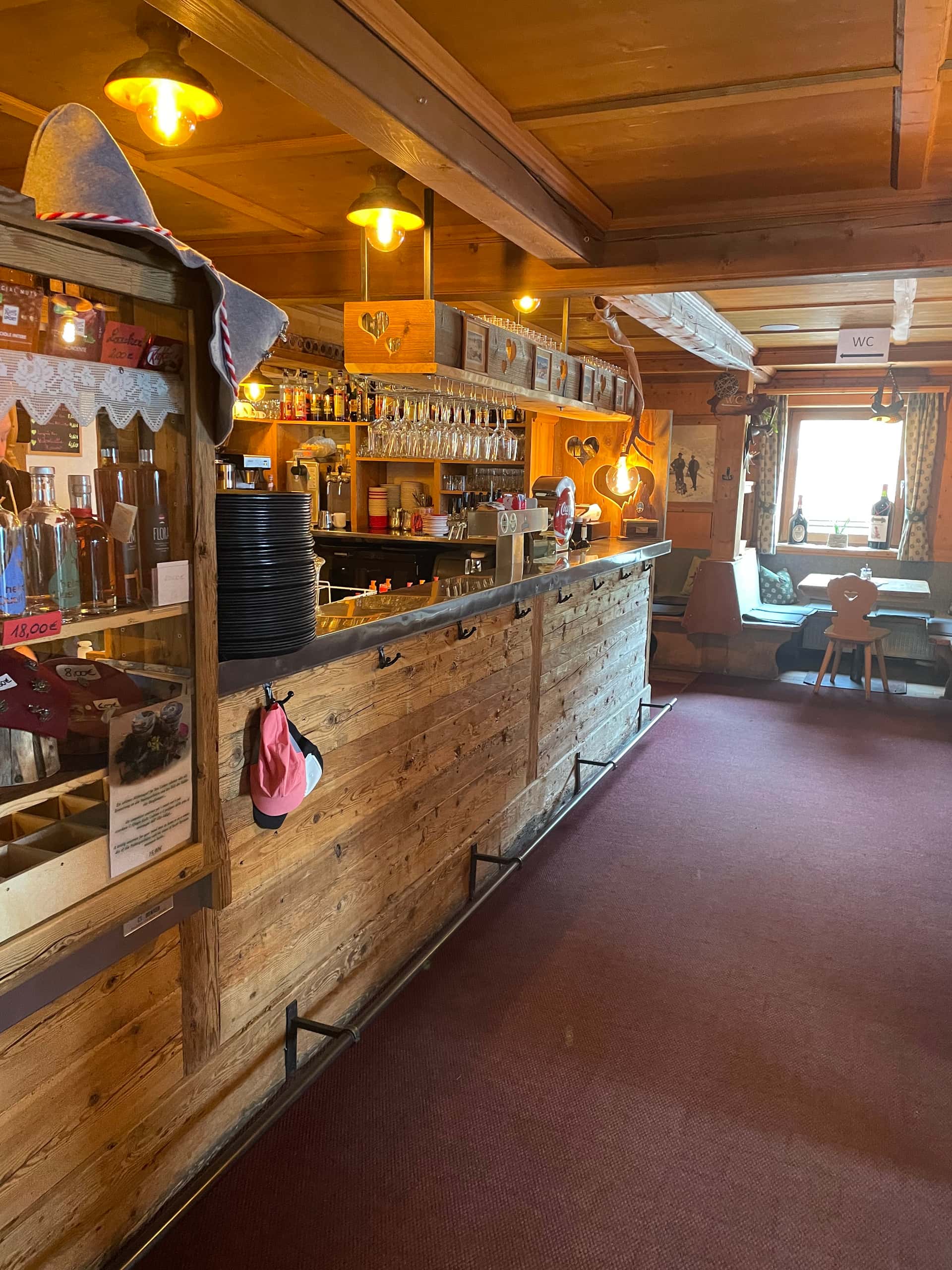 Hahnspielh&uuml;tte - Rifugio Gallo Cedrone - Ristorante a Sesto