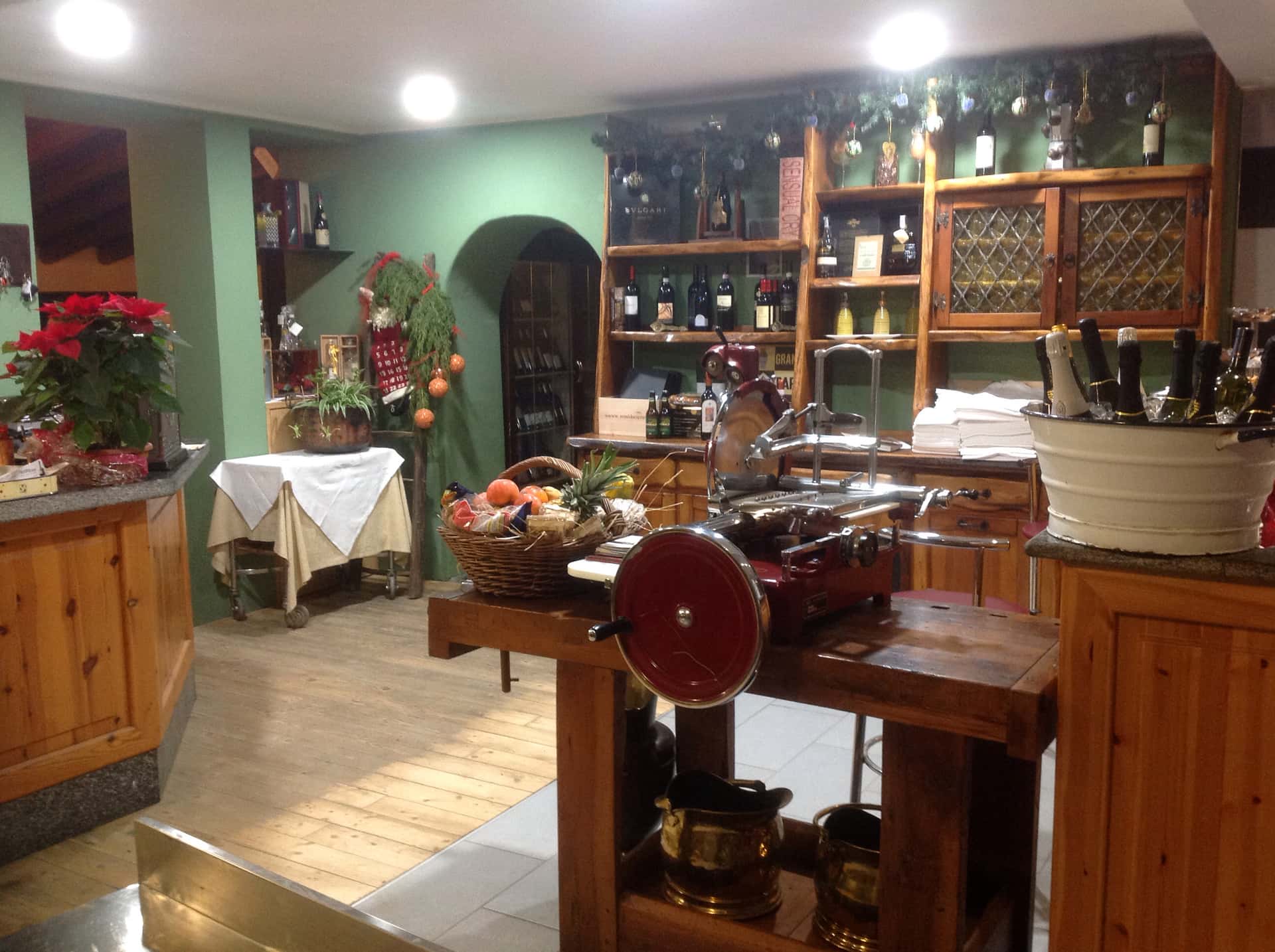HOSTARIA CASCINA LA COSTA - Ristorante a Fino Mornasco