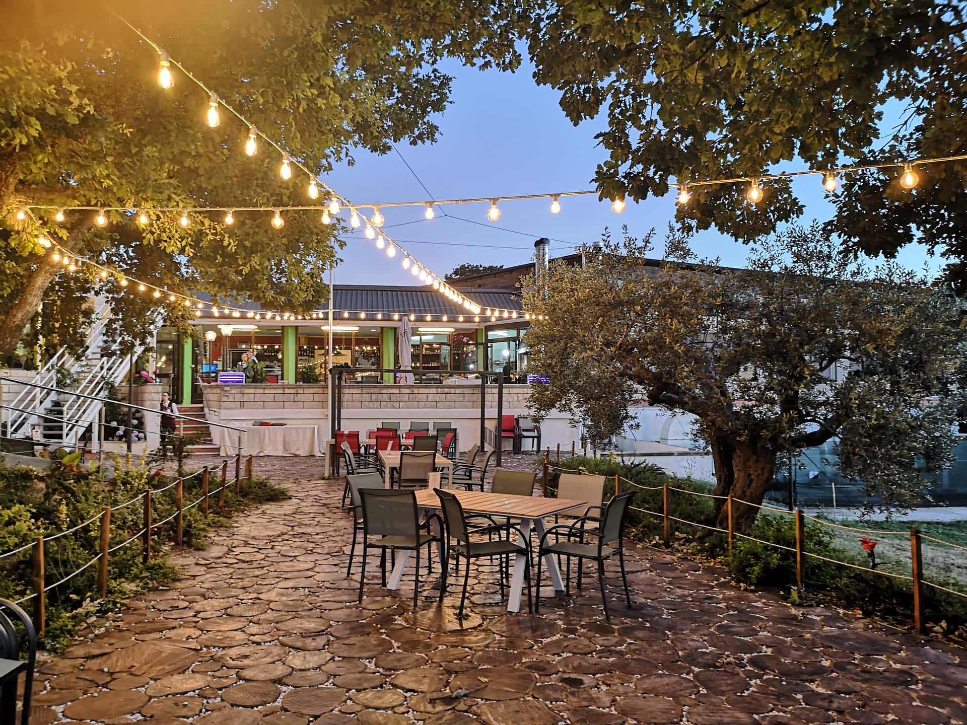Ad Maiora - Ristorante a Castelnuovo della Daunia