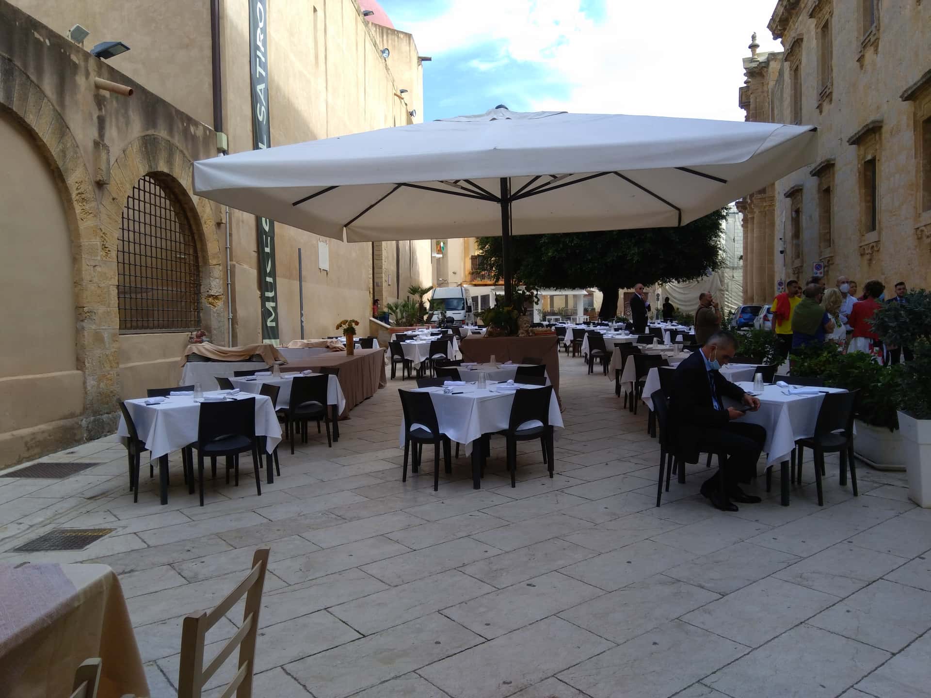 L'angolo del moro ristorante pizzeria mixology bar - Ristorante a Mazara del Vallo