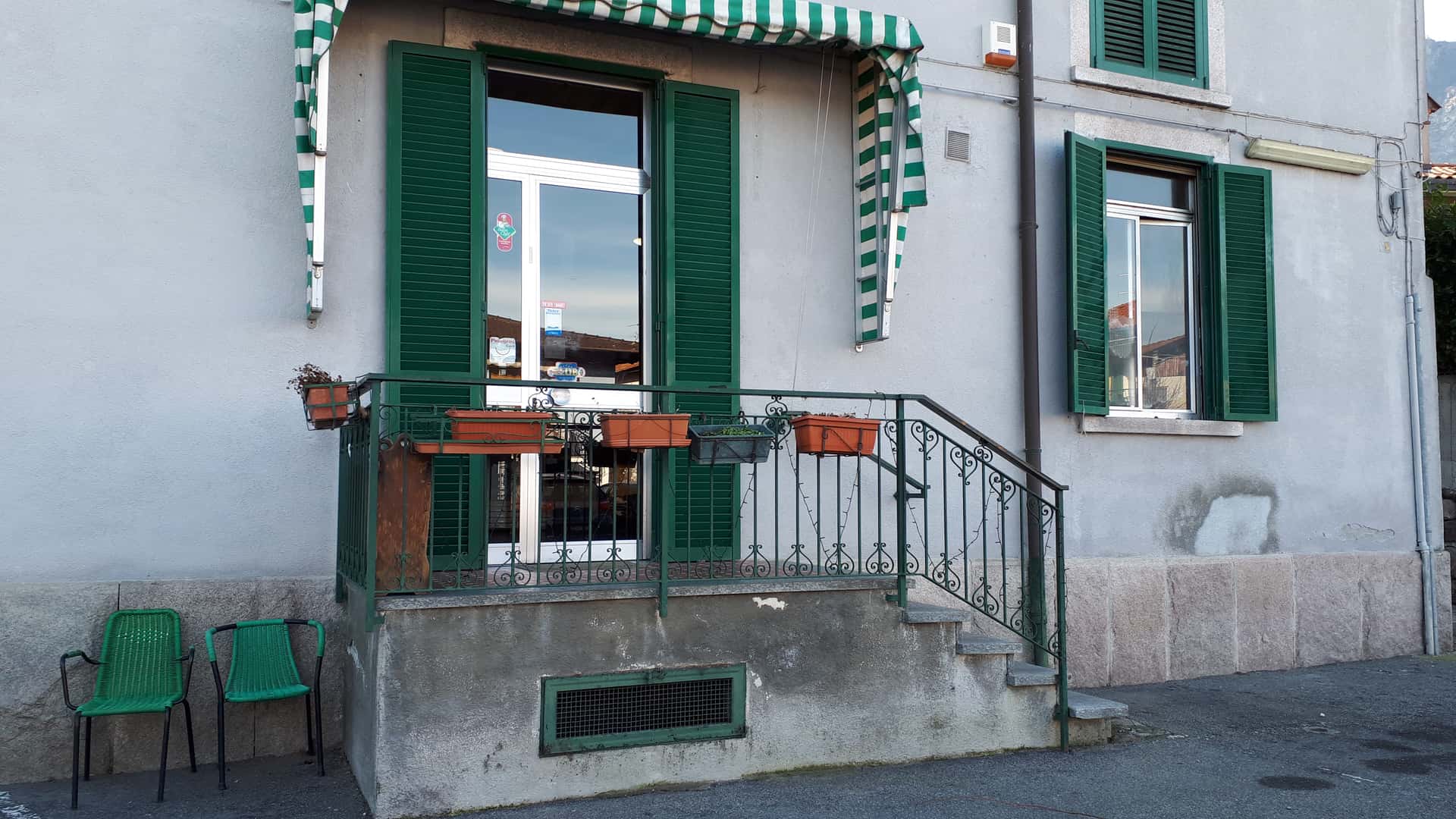 Bar Ristorante Cooperativa Oltrefiume - Ristorante a Baveno
