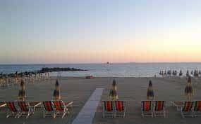 Bagno Arlecchino - Ristorante a Marina di Pisa