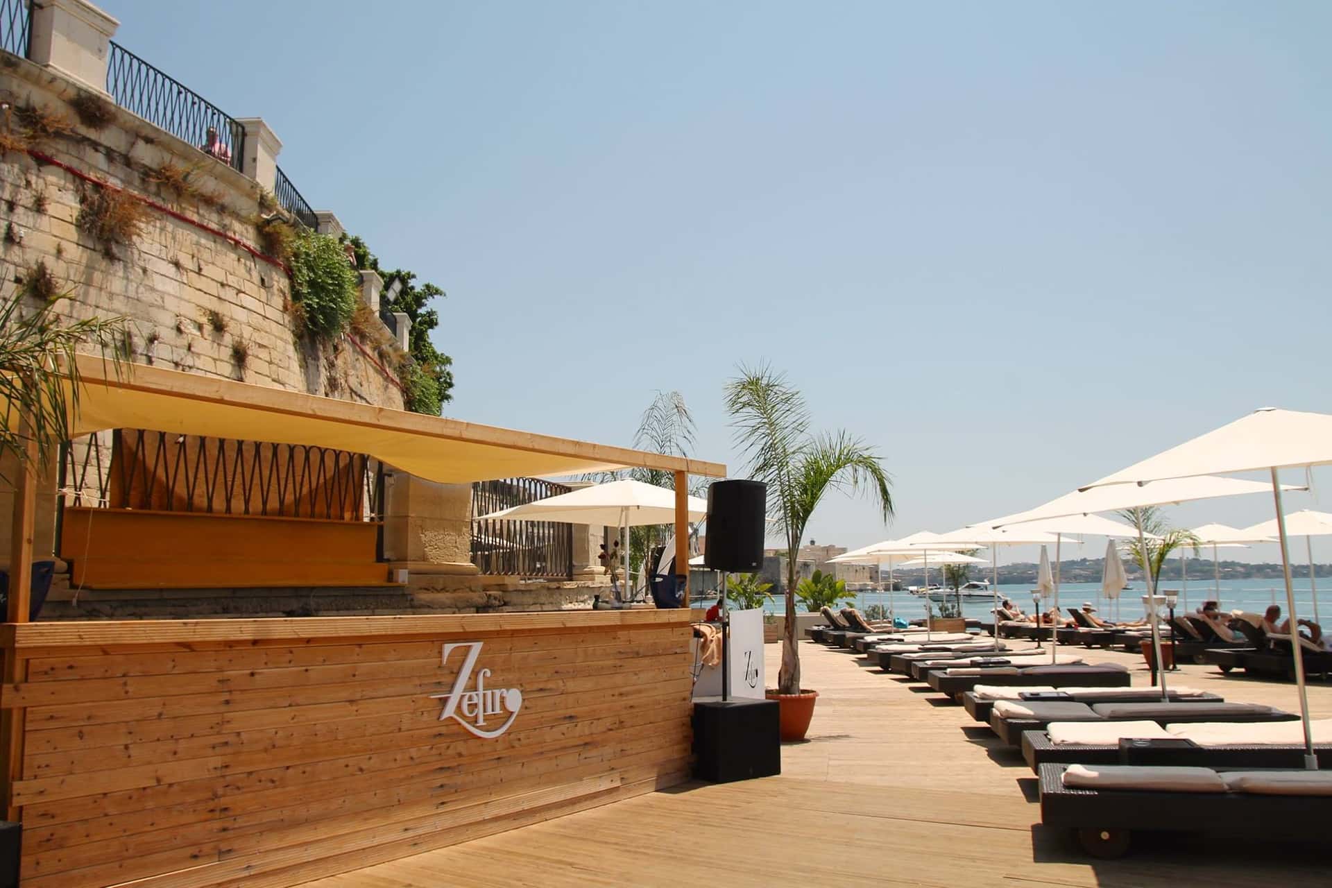 Zefiro Solarium & Lounge Cafè - Ristorante a Siracusa