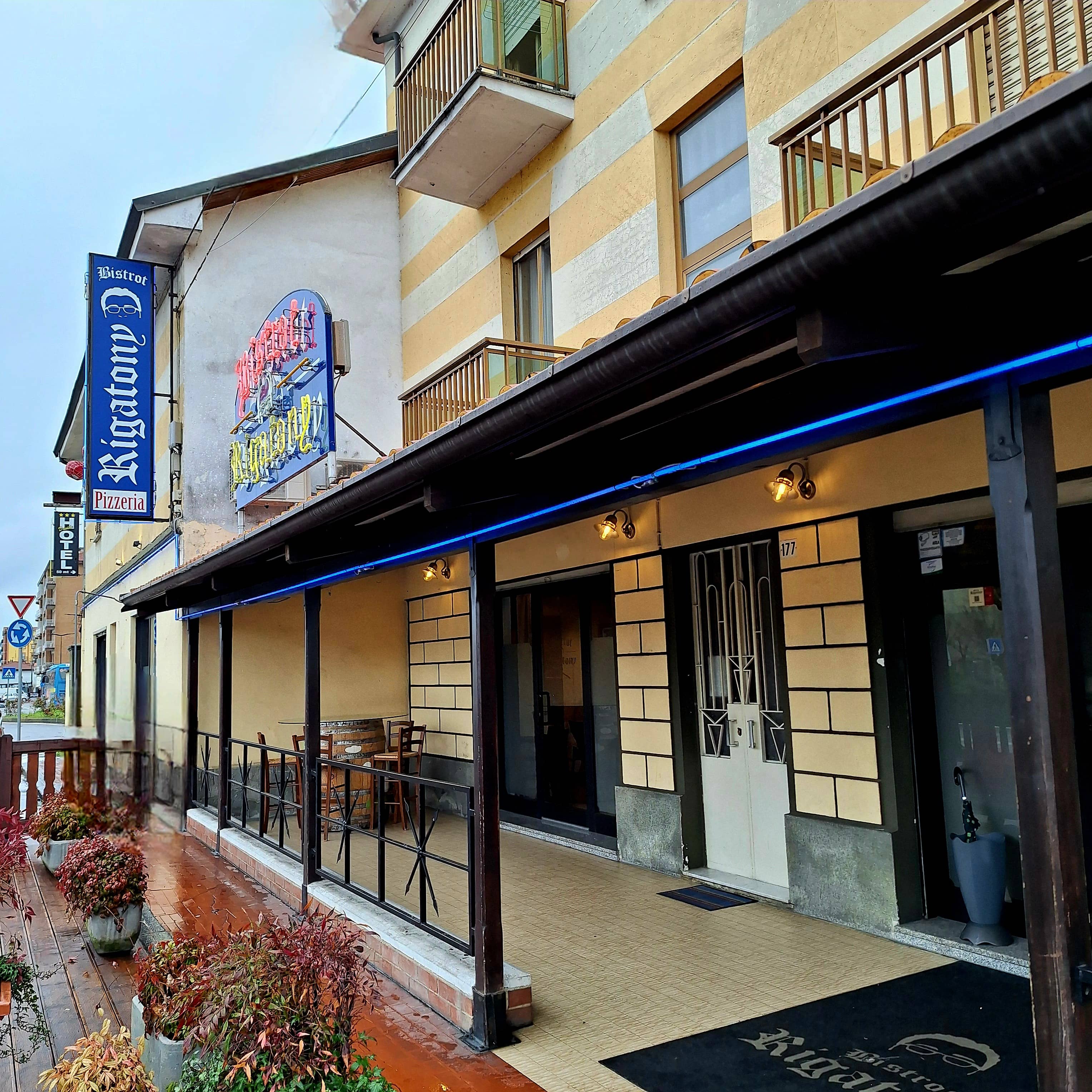 Immagine di copertina del ristorante Pizzeria e ristorante a Rivoli | Rigatony