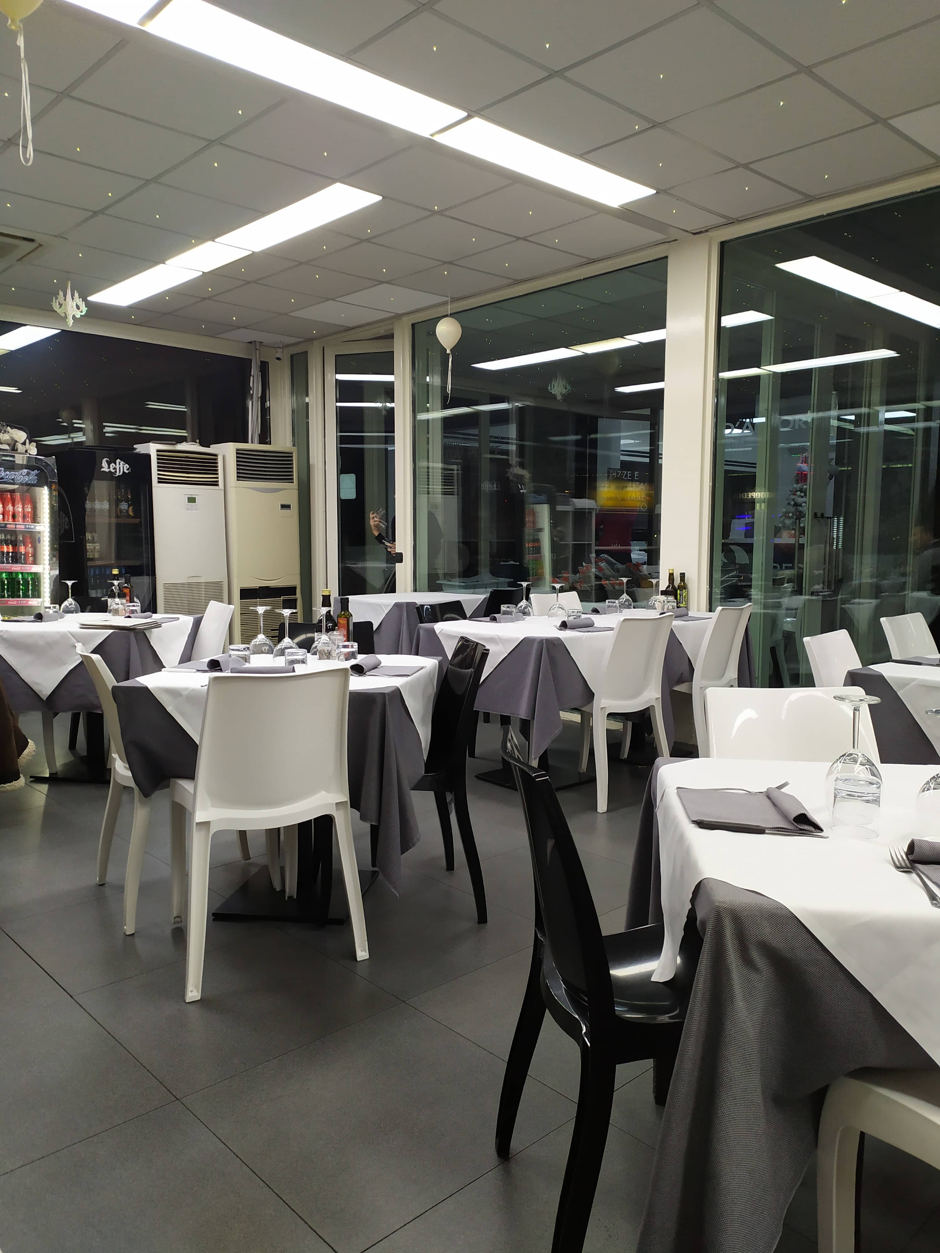 Immagine di copertina del ristorante La Luna e I Falò