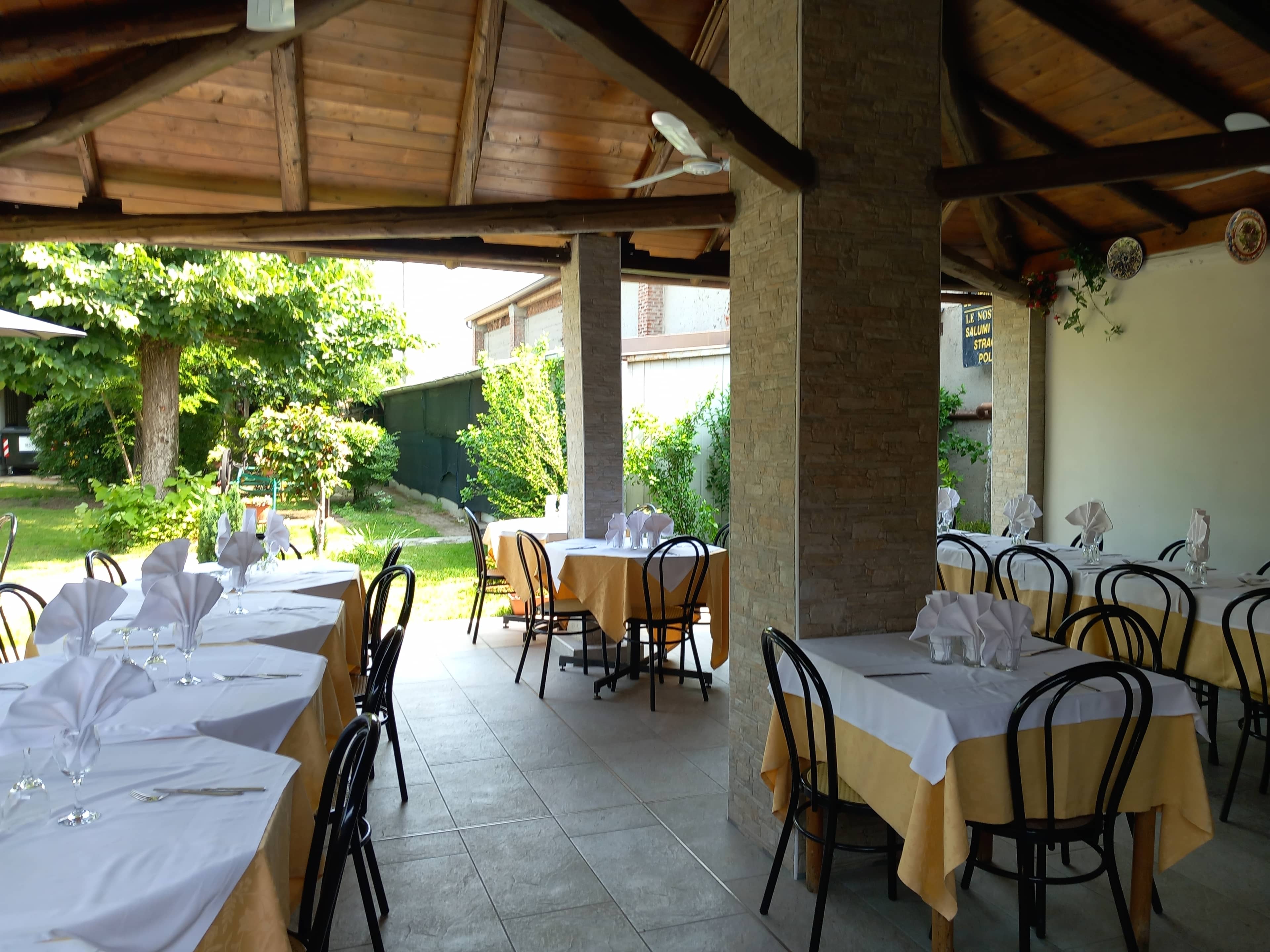 Immagine di copertina del ristorante Trattoria Moncucca di Bigoni Cesare