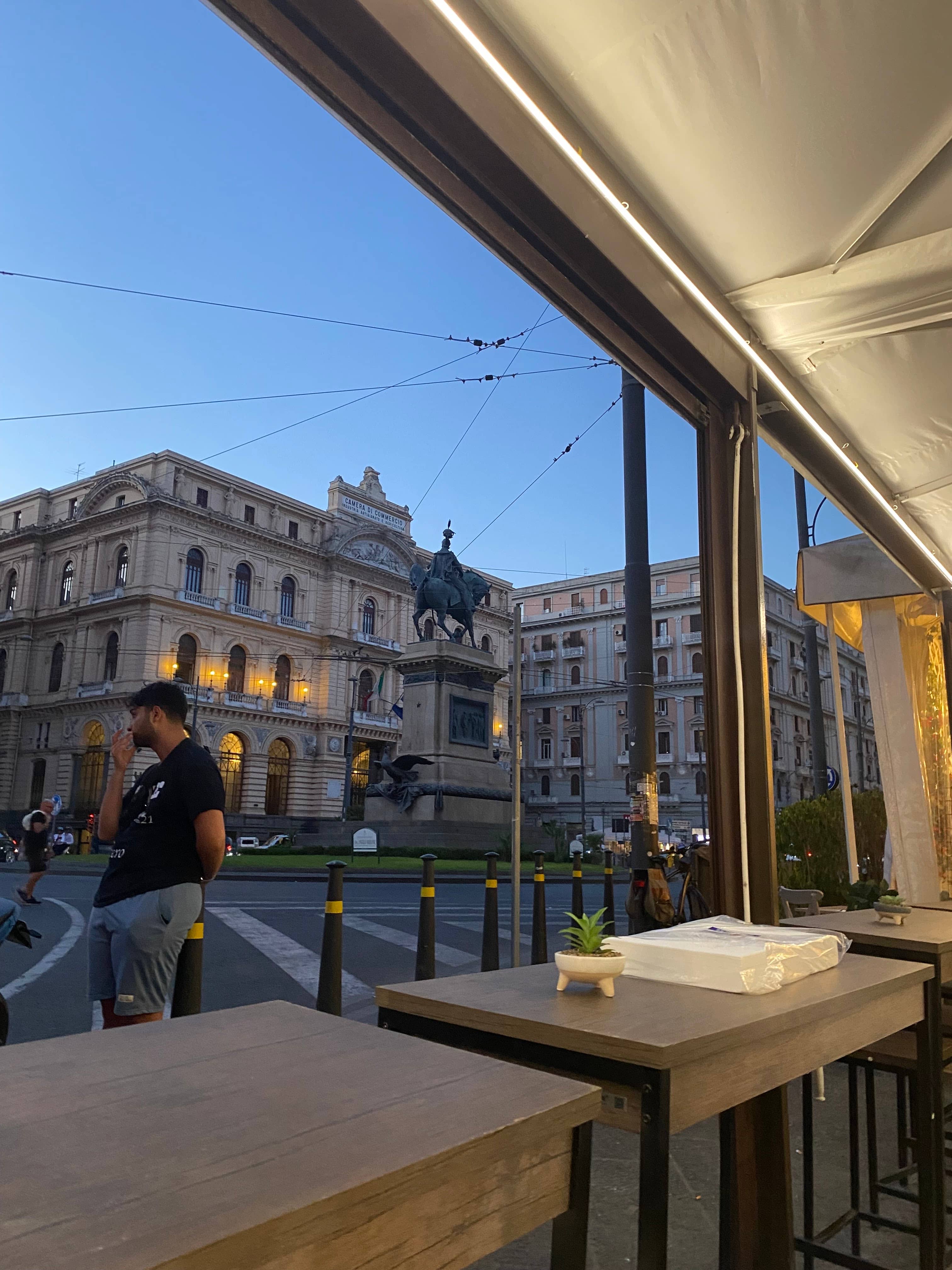 Immagine di copertina del ristorante GENUINO Ristorante - Pizzeria - Lounge Bar