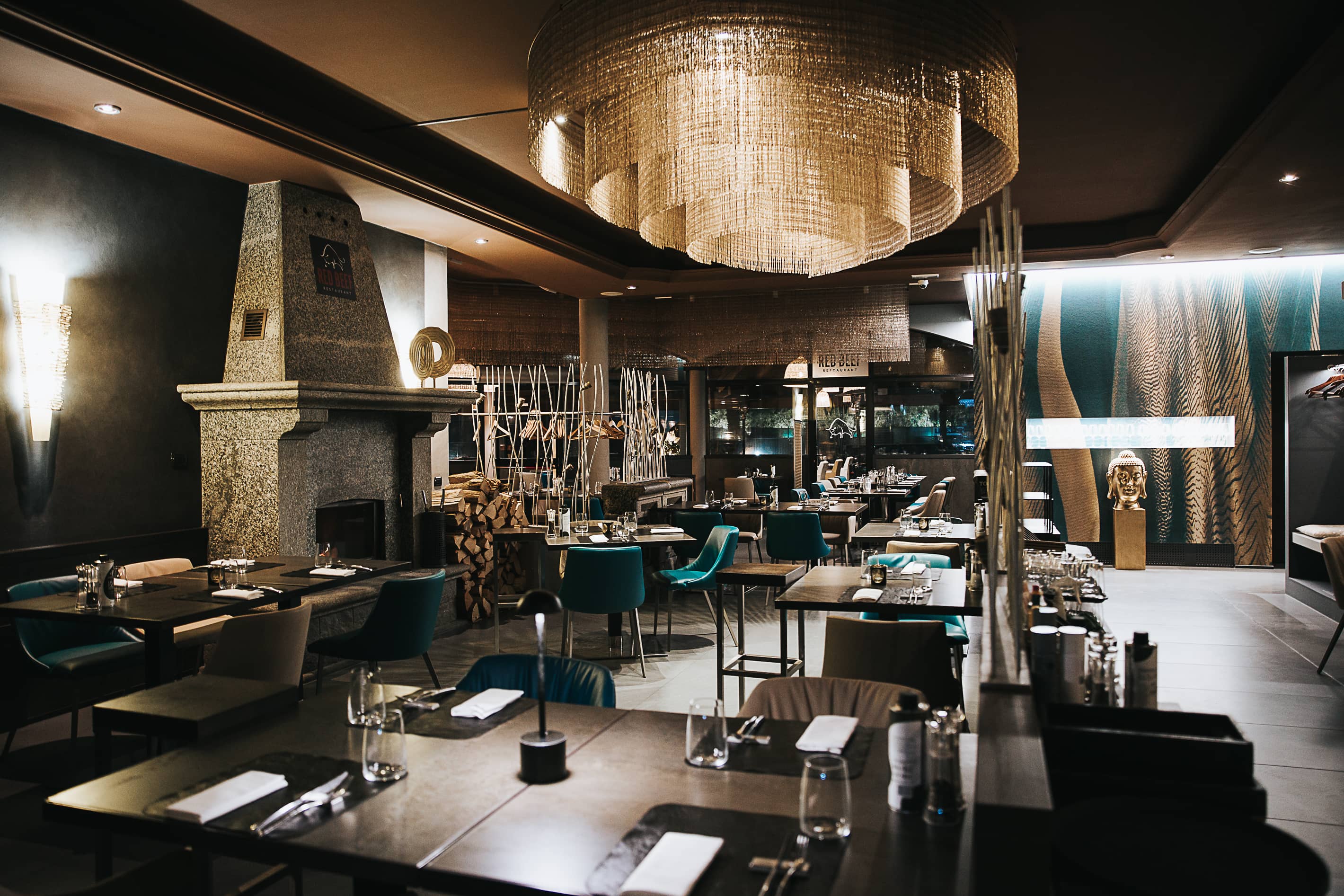 Immagine di copertina del ristorante RED BEEF RESTAURANT