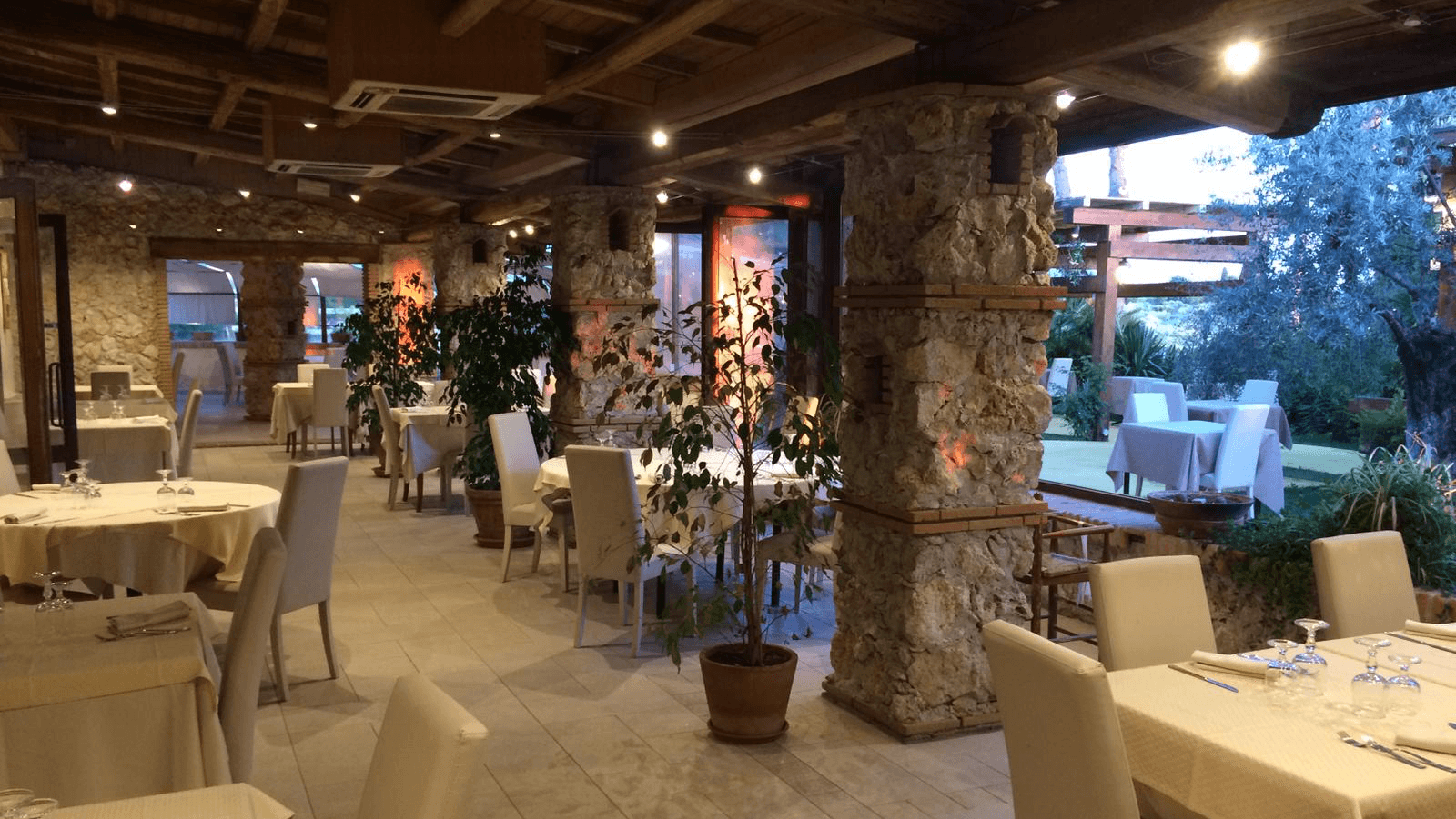 Immagine di copertina del ristorante Ristorante L'Uliveto