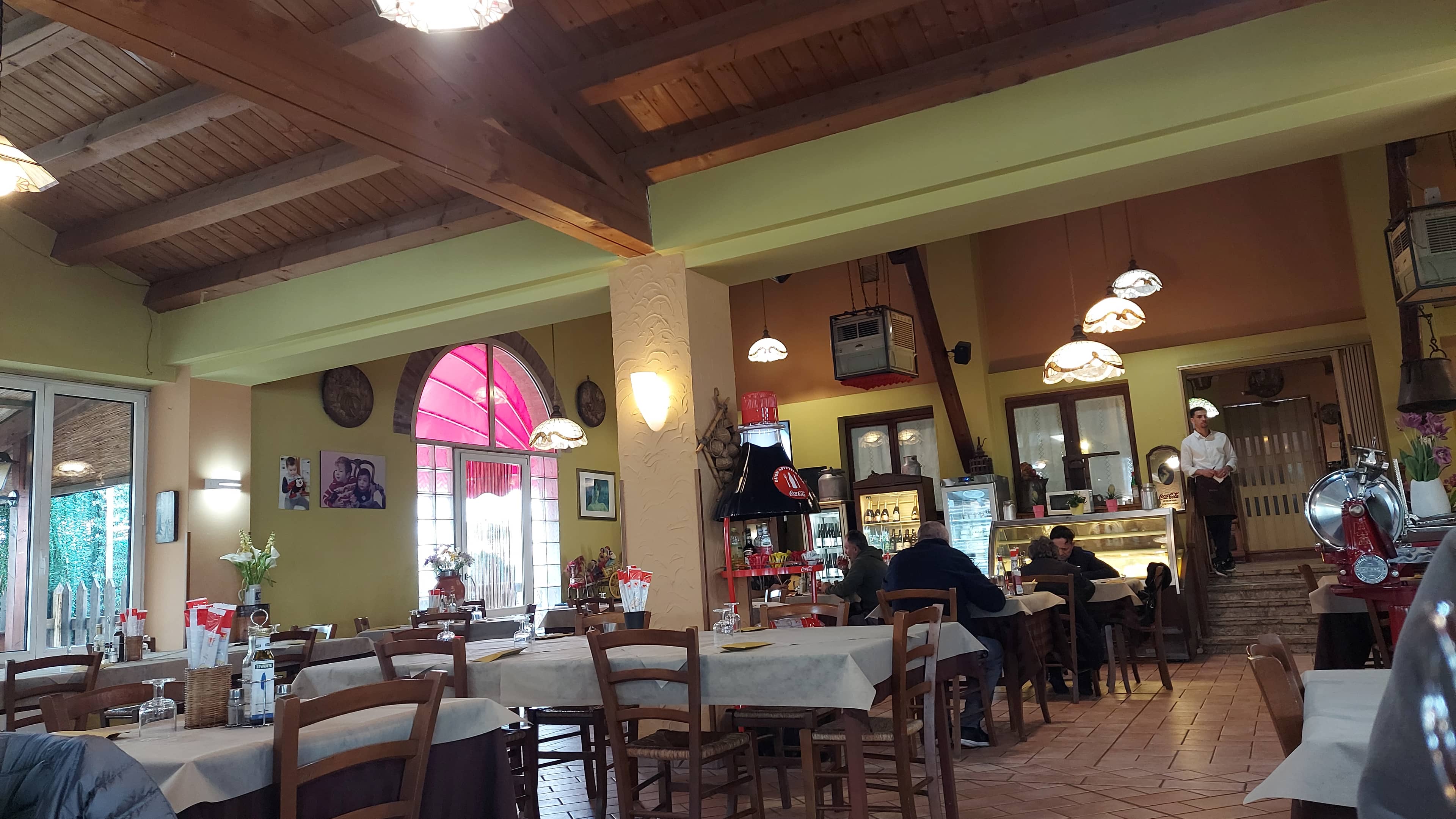 Immagine di copertina del ristorante Pizzeria Oasi