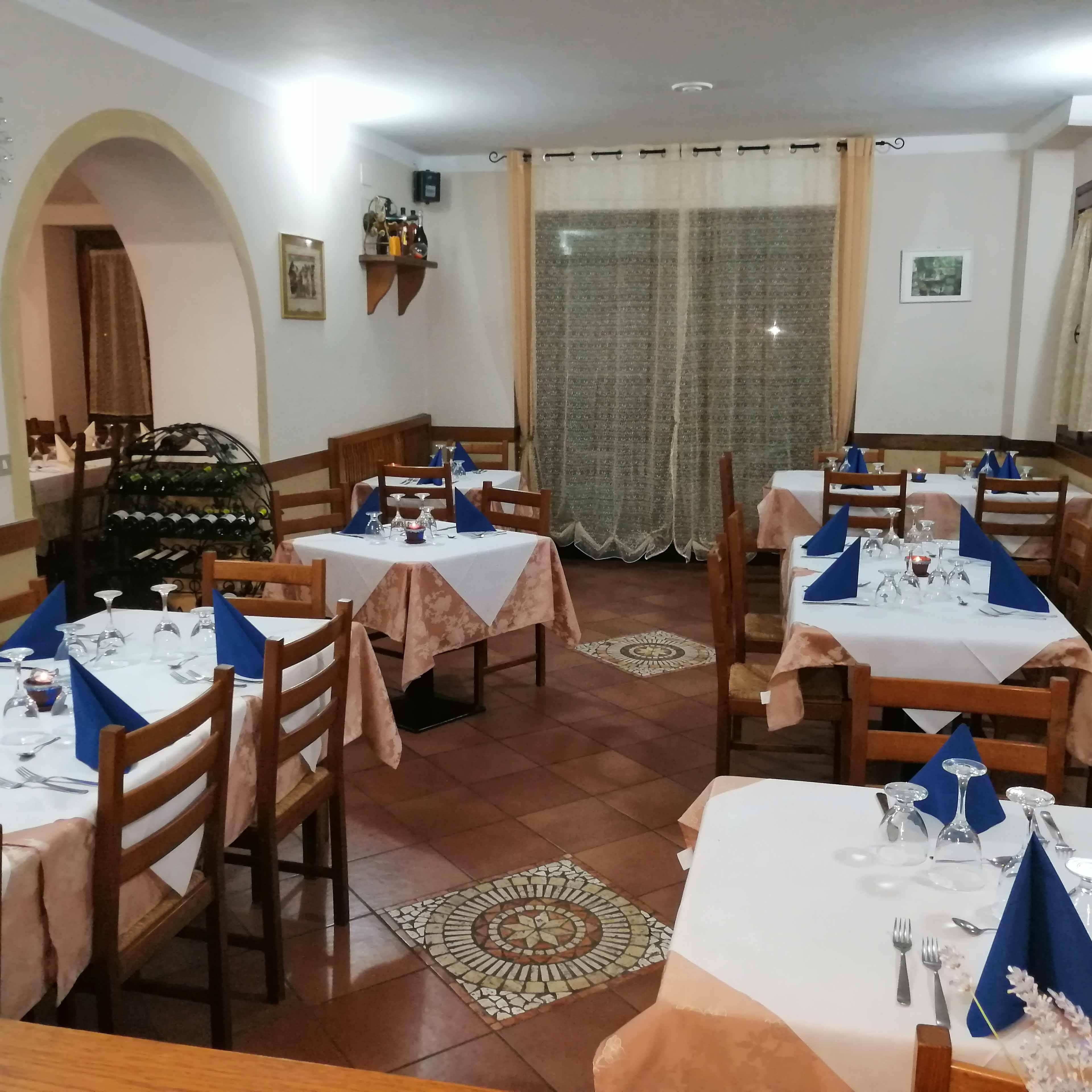 Immagine di copertina del ristorante Ristorante La Quercia di Julia