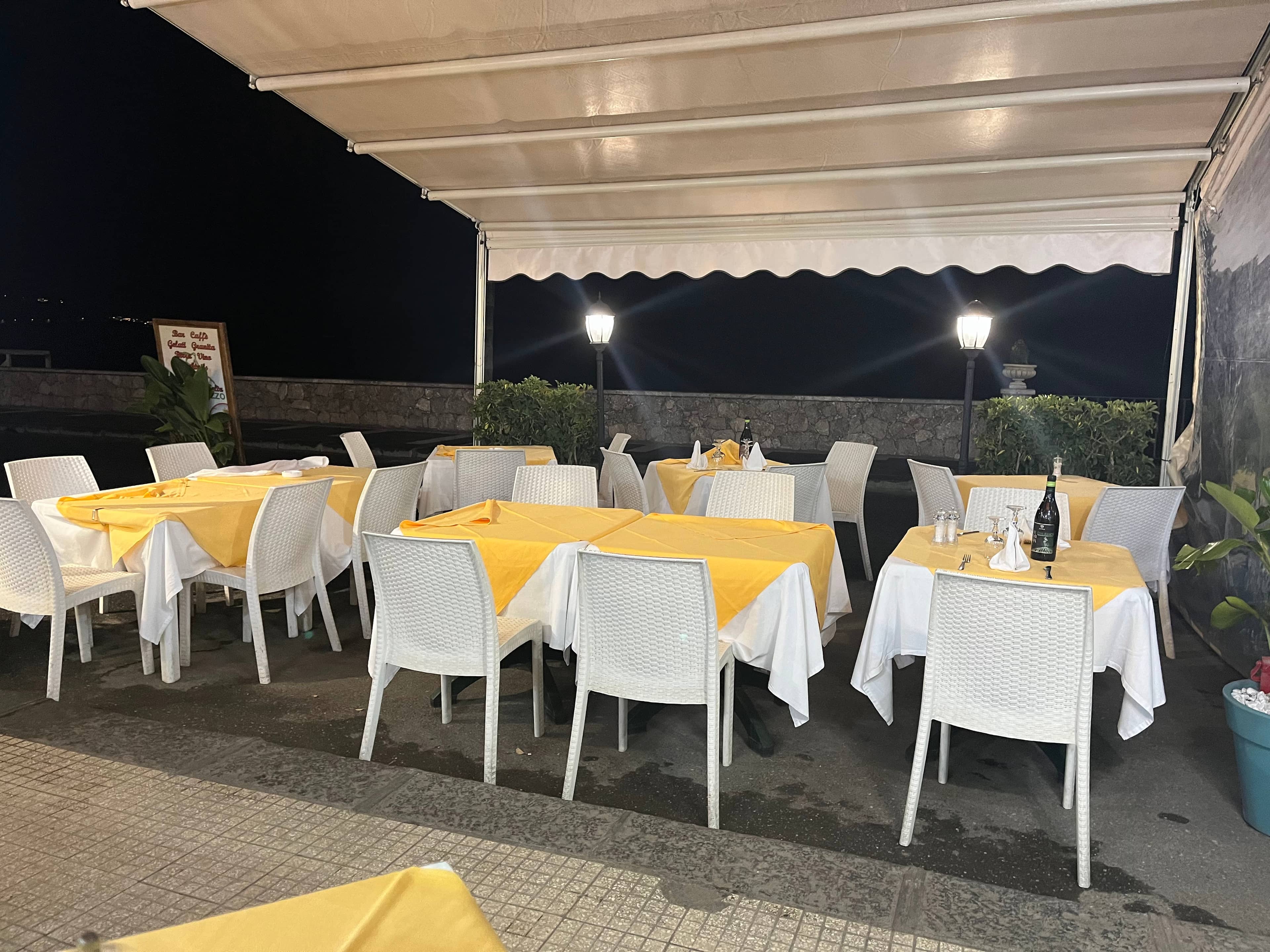 Immagine di copertina del ristorante Ristorante Pizzeria Capitano Uncino Giardini Naxos