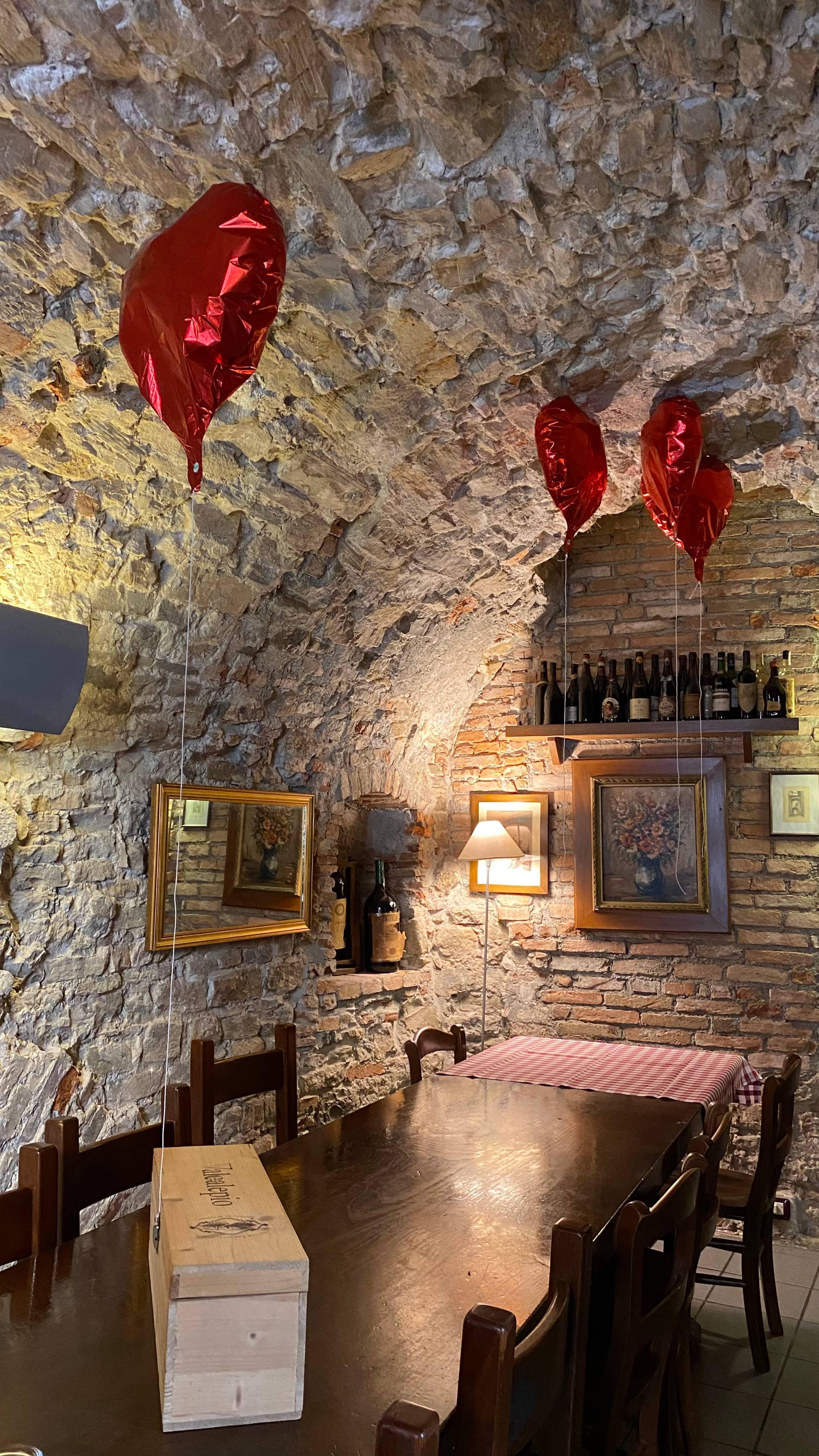 Immagine di copertina del ristorante Antica Osteria Del Vino Buono