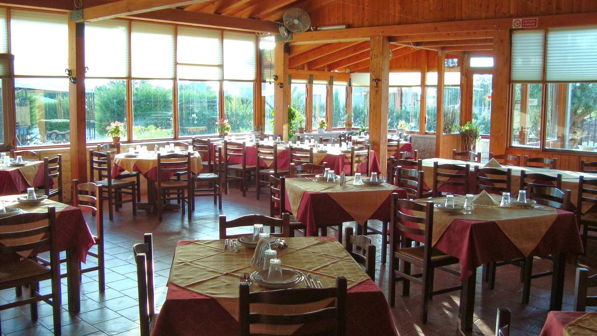 Immagine di copertina del ristorante Rosacambra
