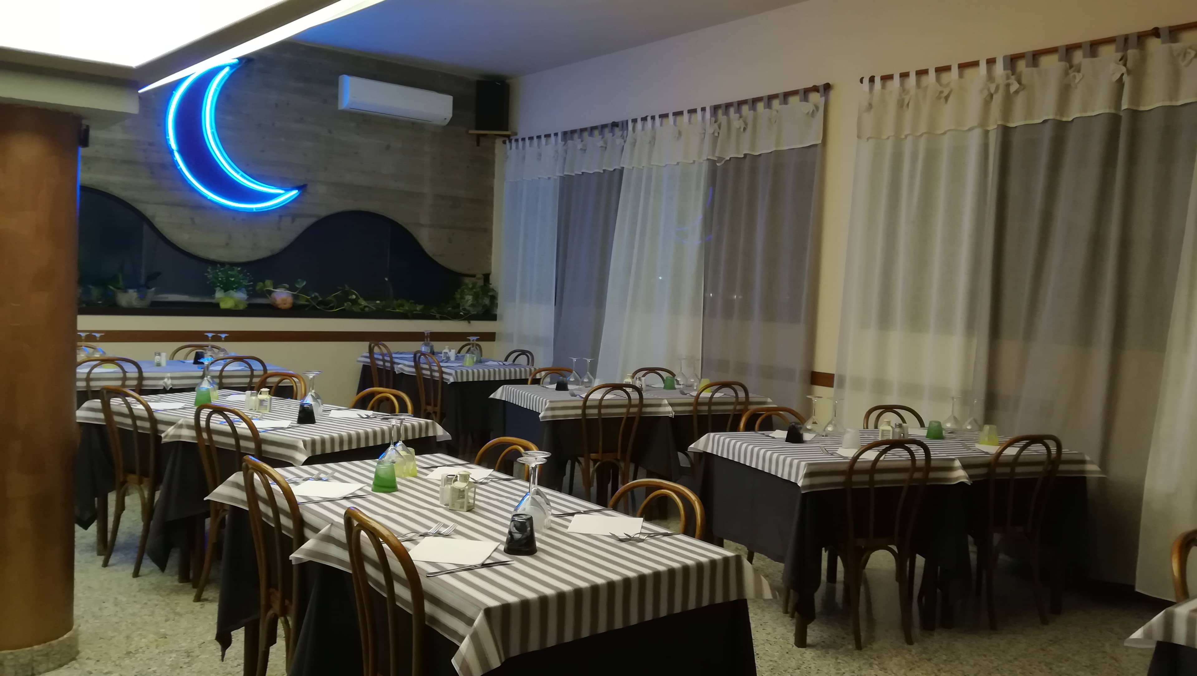 Immagine di copertina del ristorante Ristorante Quarto Di Luna