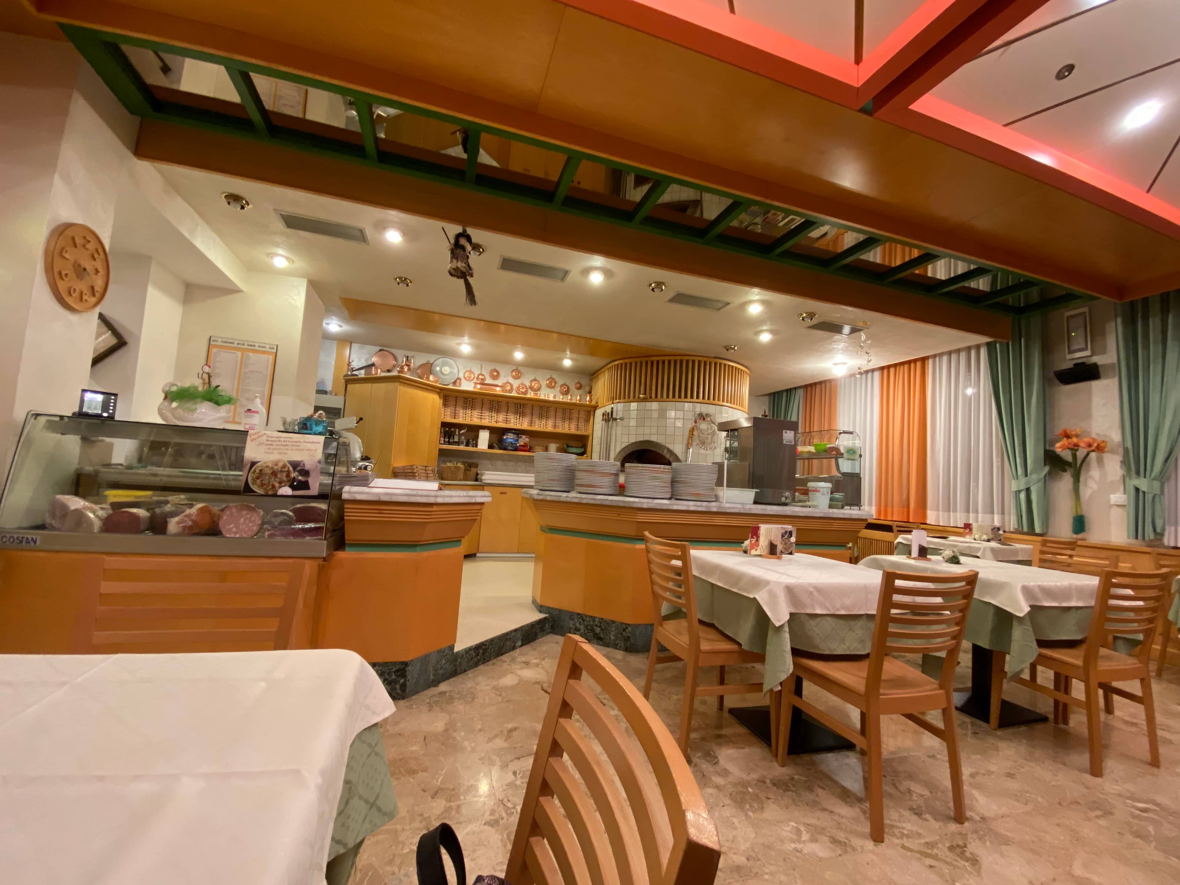 Immagine di copertina del ristorante Pizzeria Dora