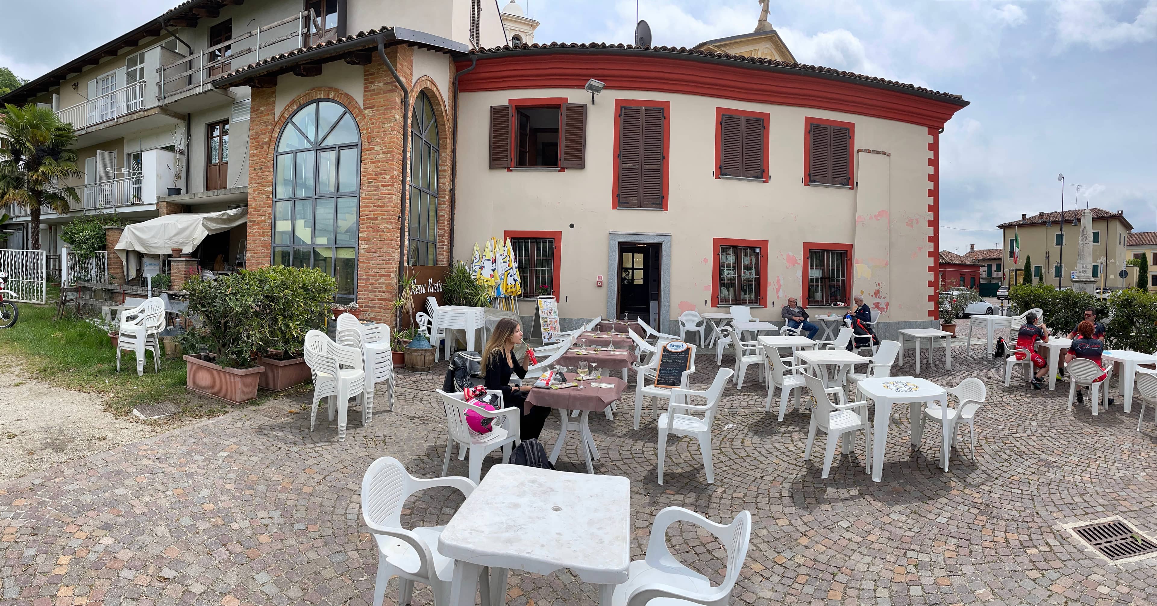 Immagine di copertina del ristorante Rocca Rostìa