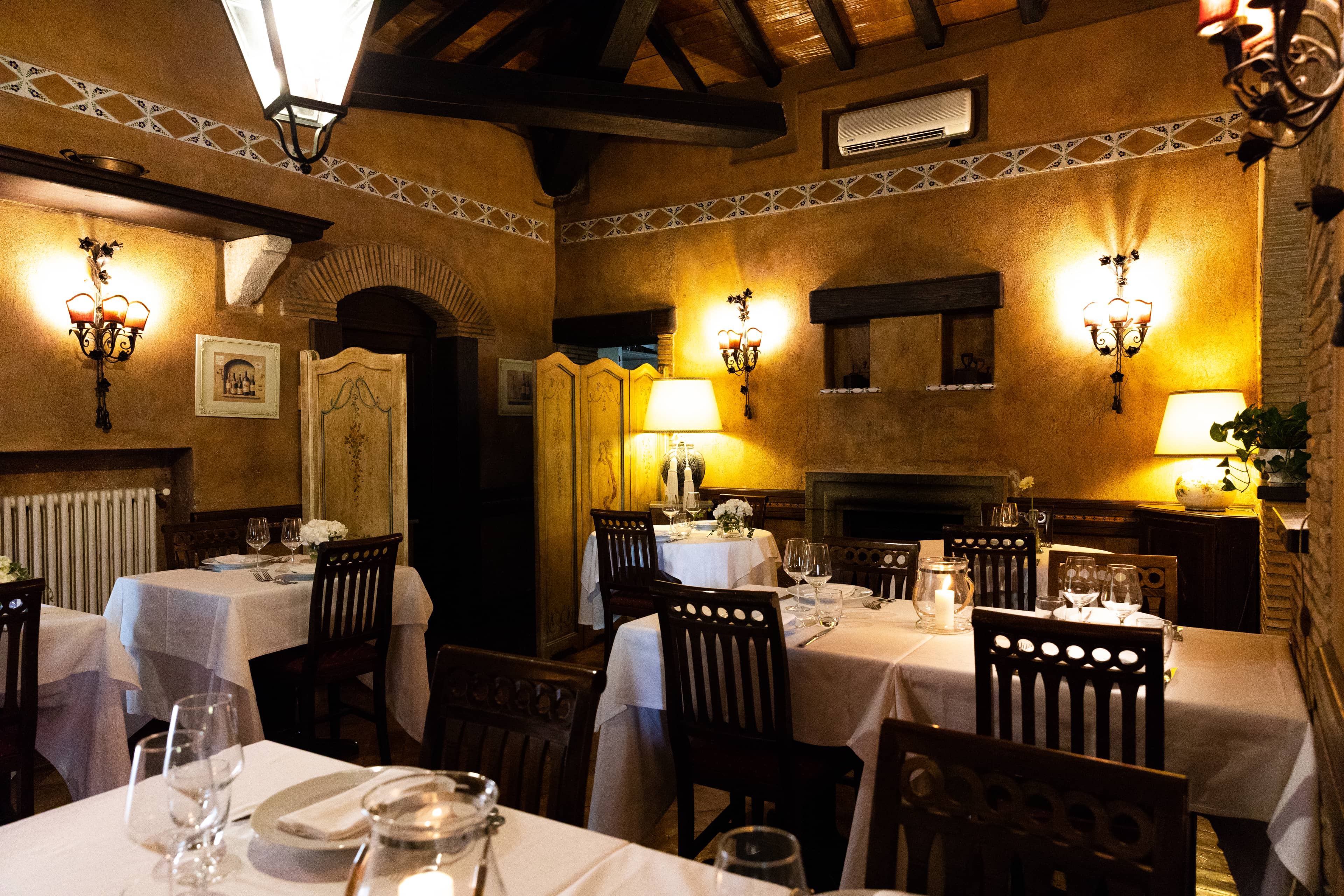 Immagine di copertina del ristorante Taverna Mari