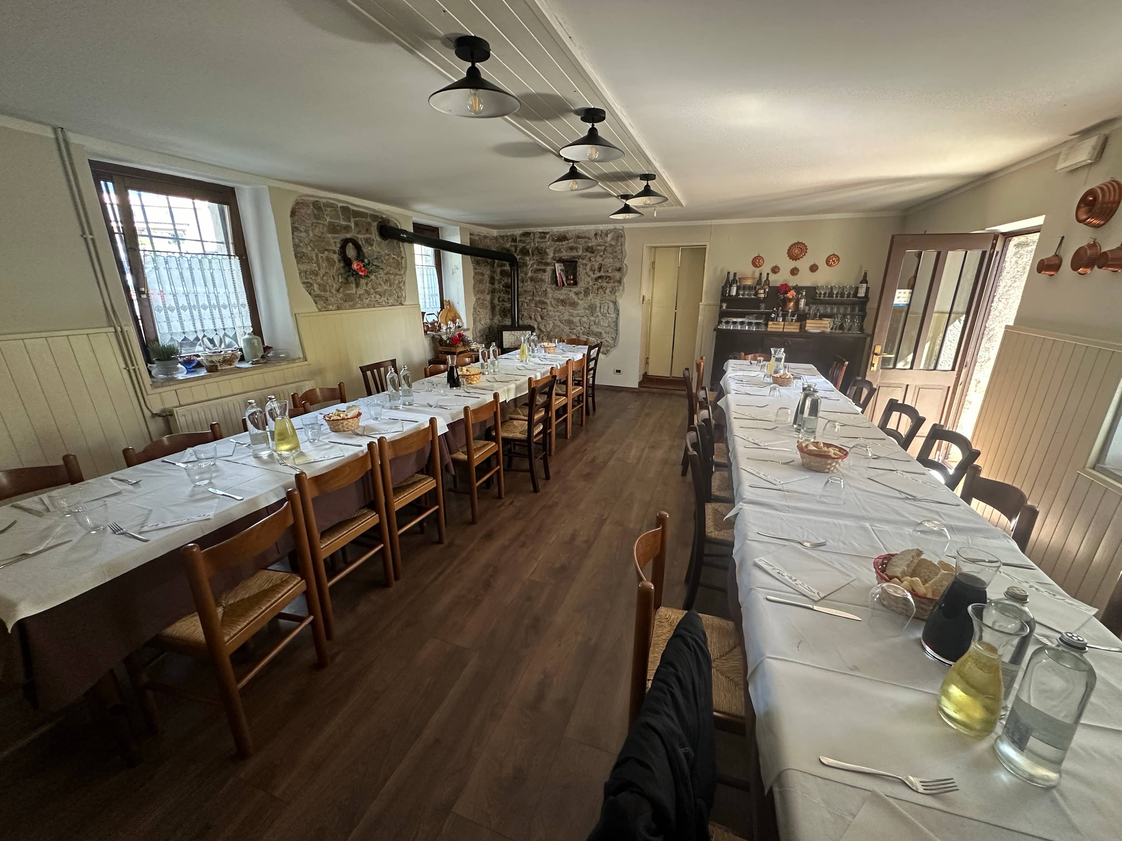 Immagine di copertina del ristorante Osteria La di Maur