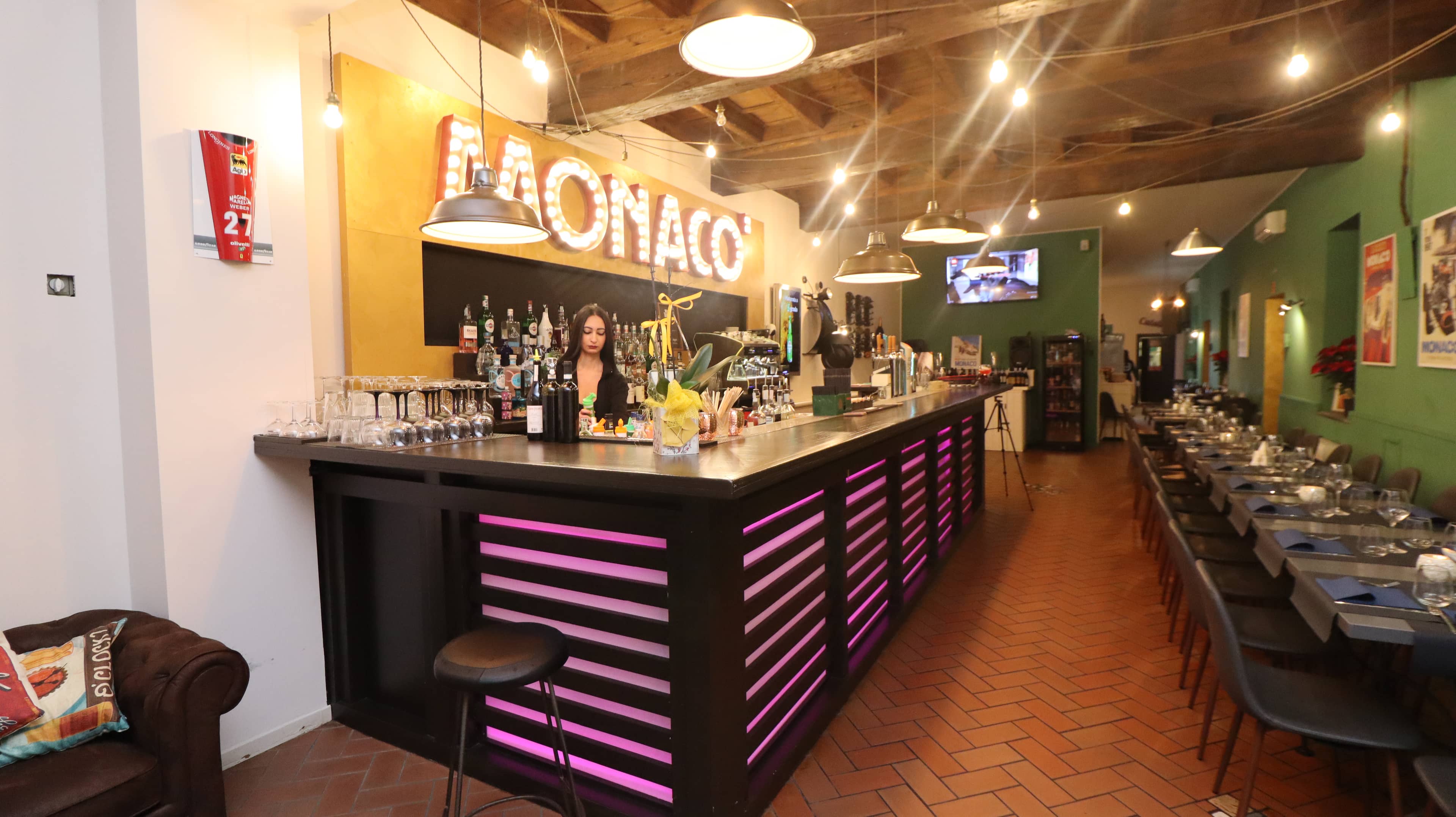 Immagine di copertina del ristorante MONACO' PIZZA &amp; LOUNGE GALLIATE