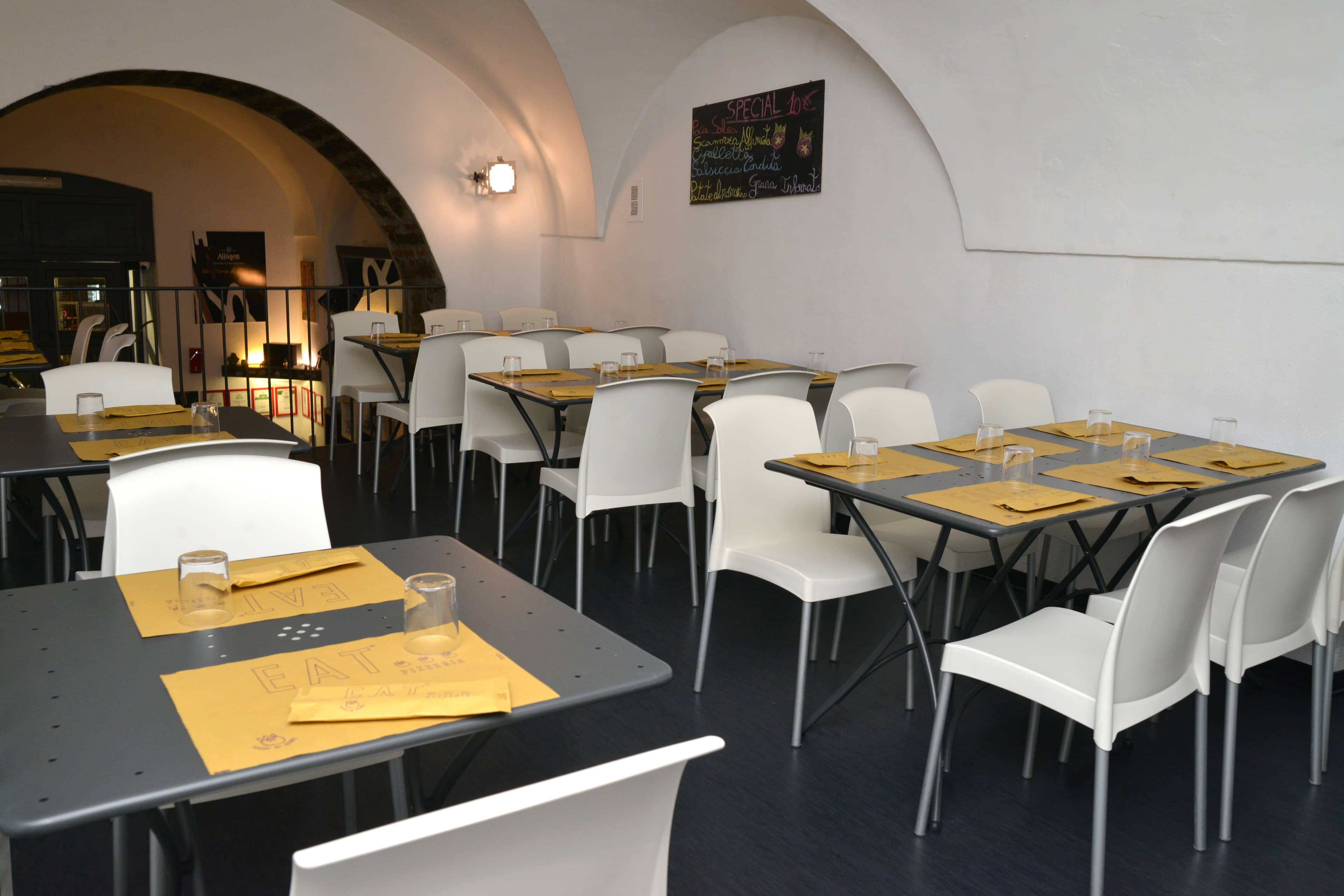 Immagine di copertina del ristorante Eat Pizzeria