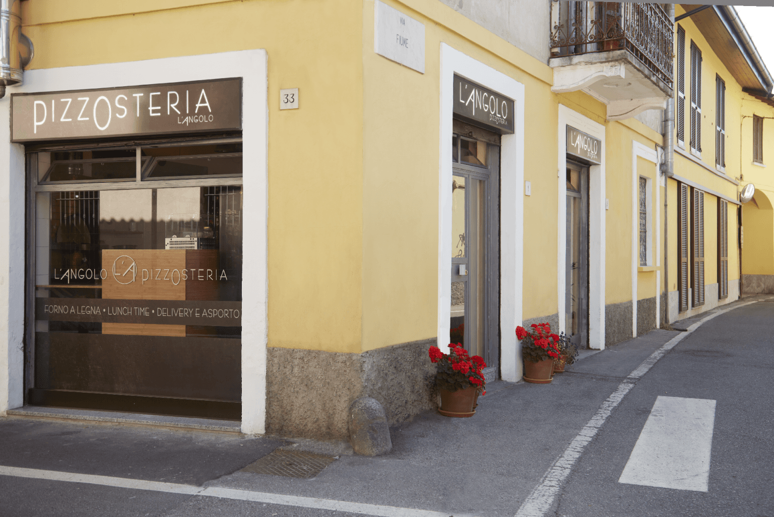 Immagine di copertina del ristorante L' Angolo Pizzosteria