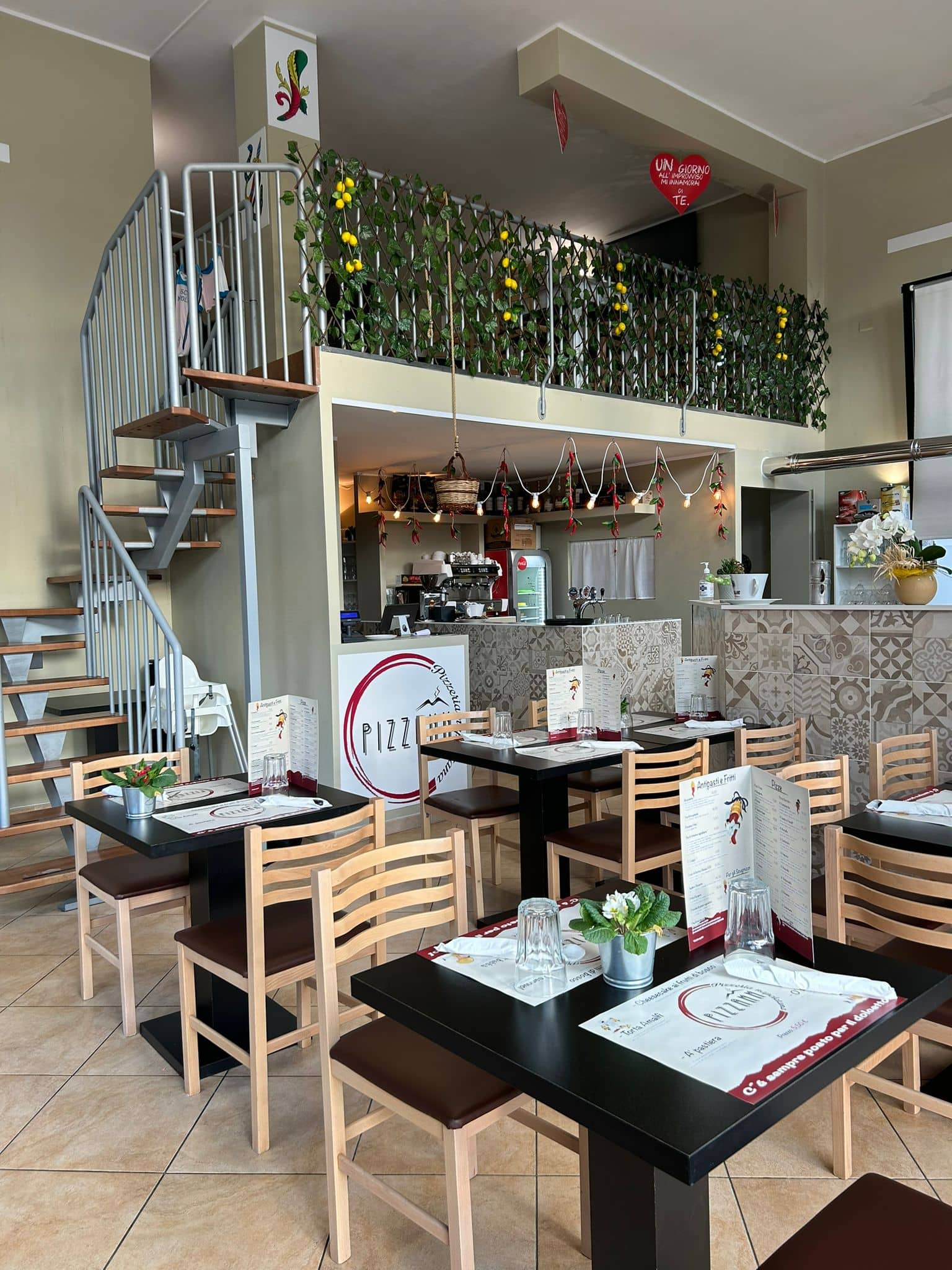 Immagine di copertina del ristorante Pizzamm - Pizzeria napoletana
