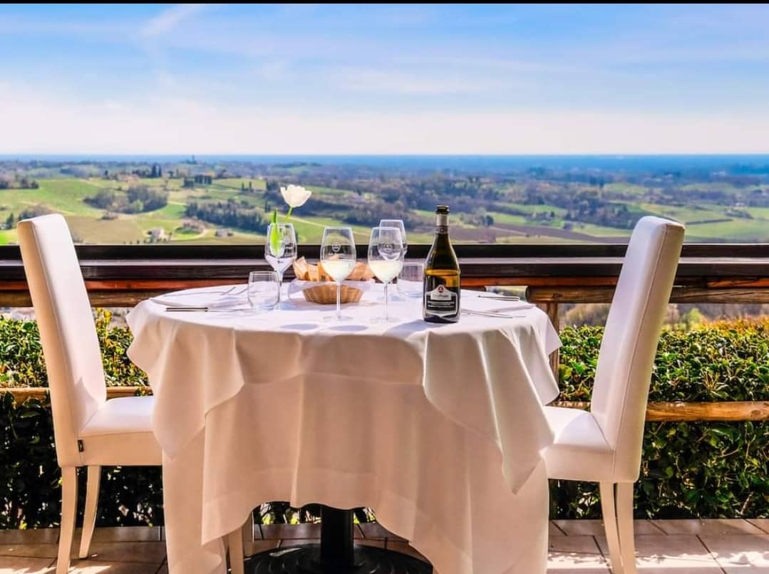 Immagine di copertina del ristorante Ca' del Poggio Ristorante &amp; Hotel Villa del Poggio