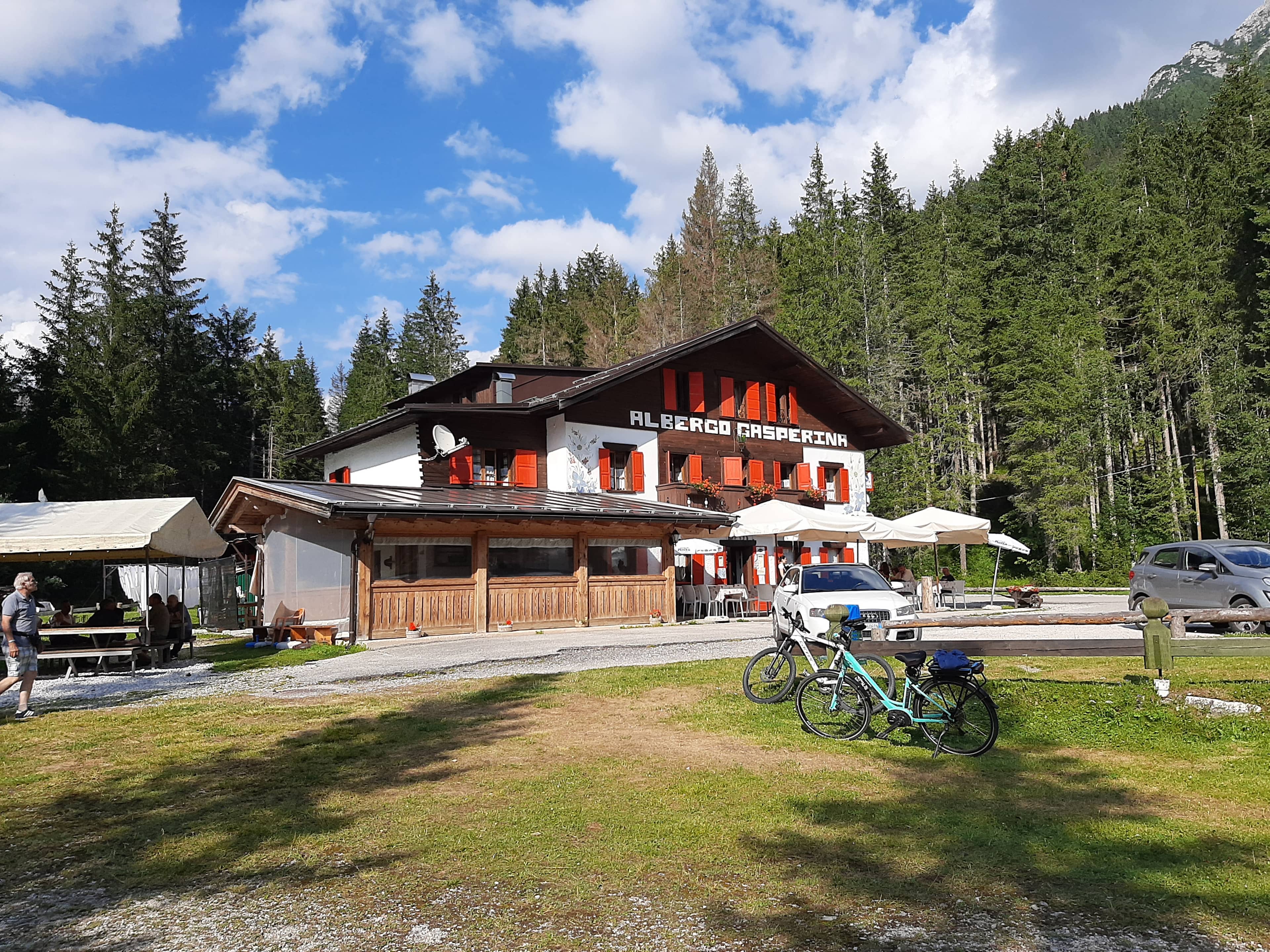 Immagine di copertina del ristorante Albergo Gasperina Albergo Ristorante Gasperina Valvisdende