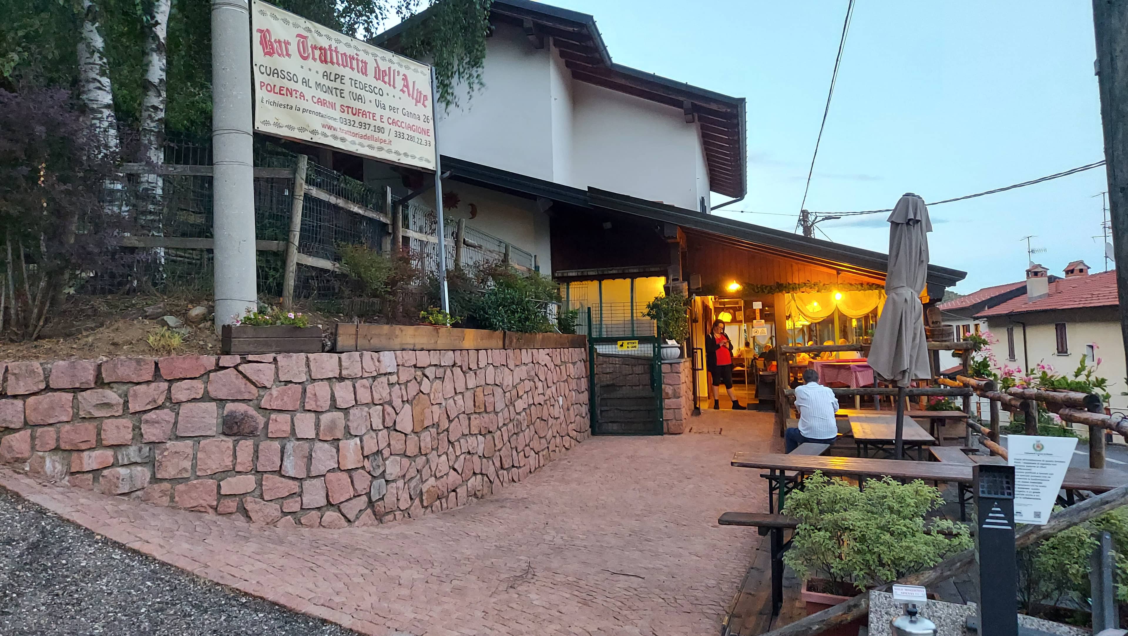 Immagine di copertina del ristorante Trattoria Dell'Alpe di Ballarini Alessandro
