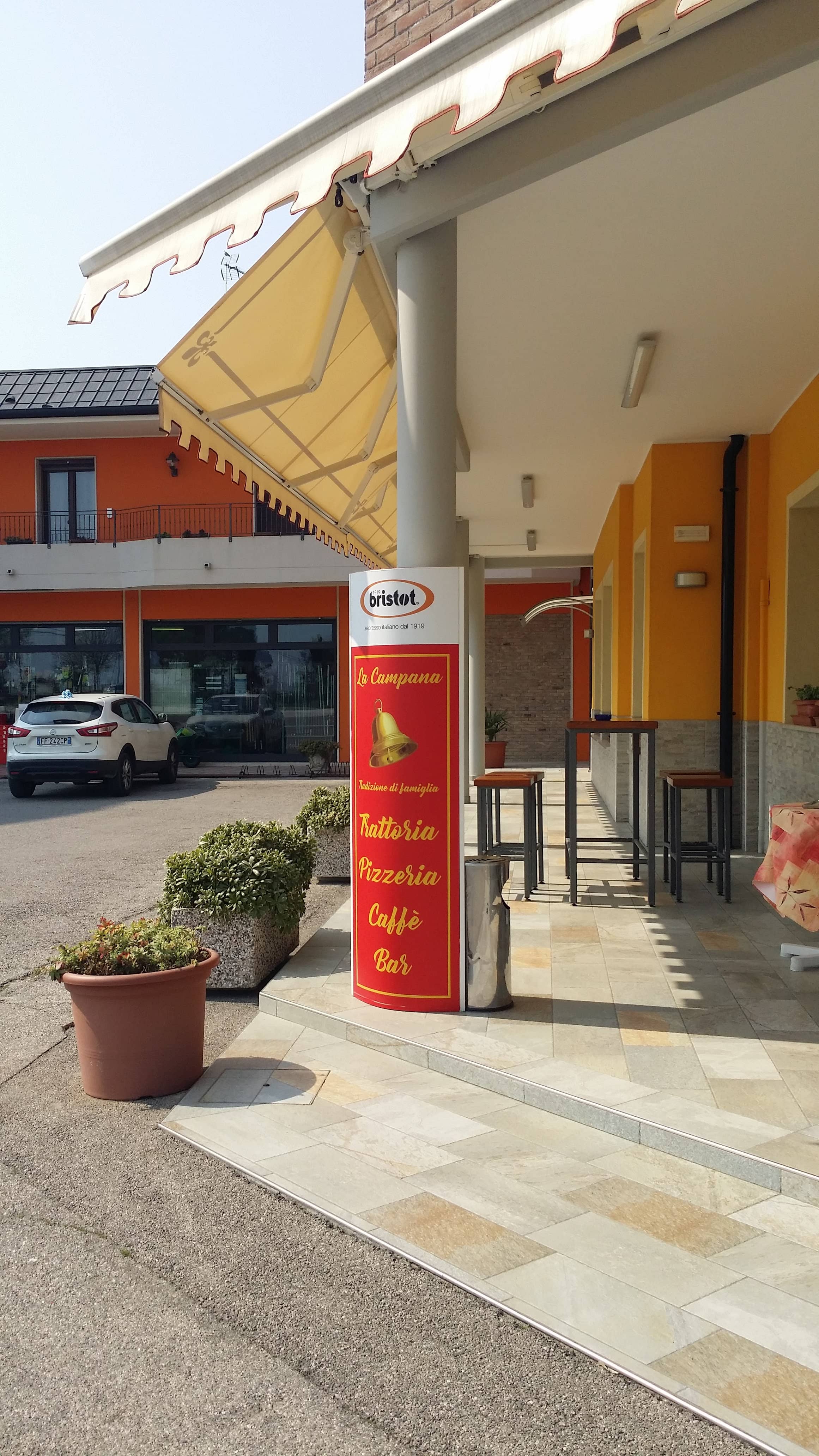 Immagine di copertina del ristorante Trattoria La Campana