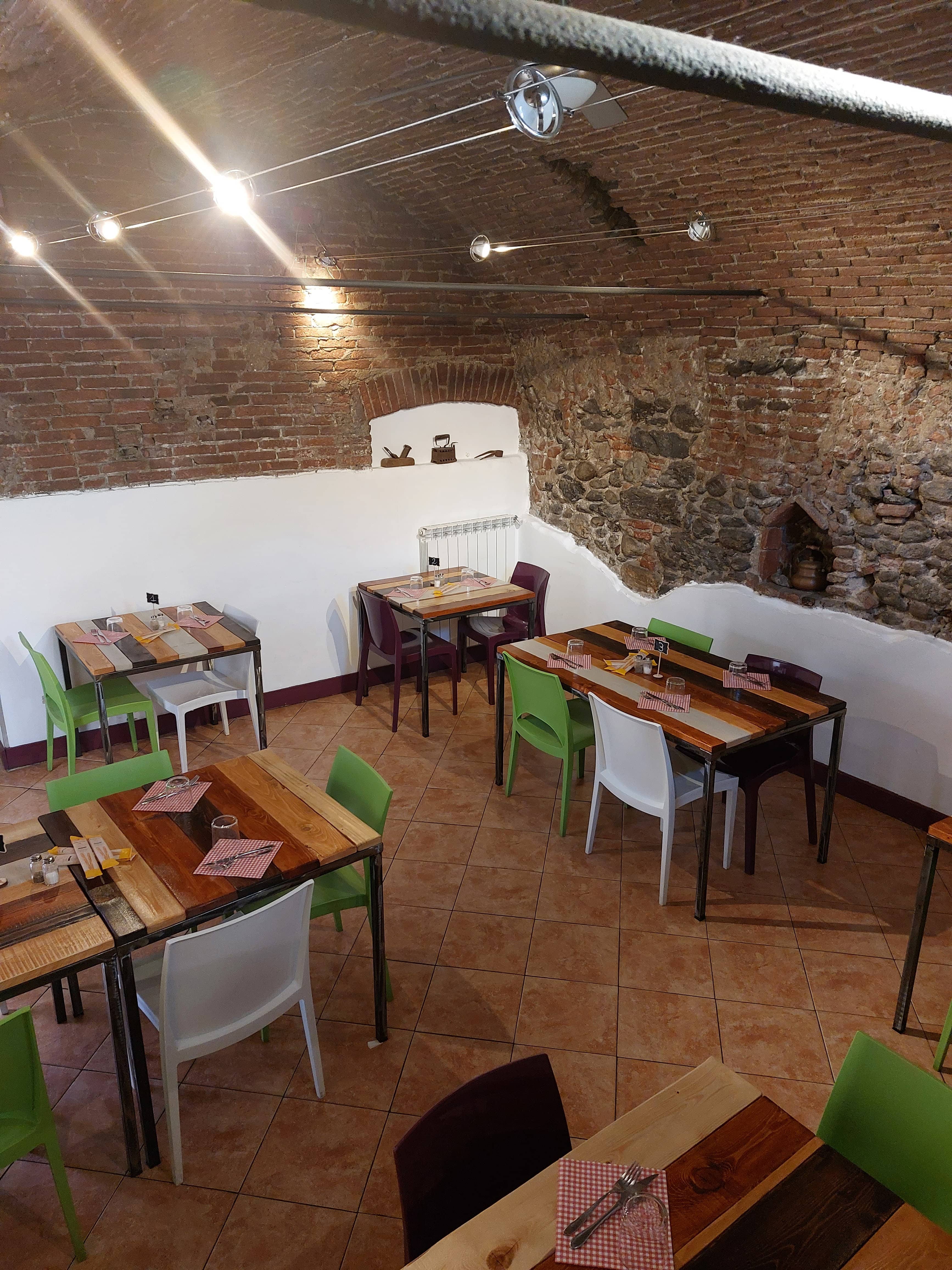 Immagine di copertina del ristorante La Faraccia Farinata e Focaccia e Cucina Ligure